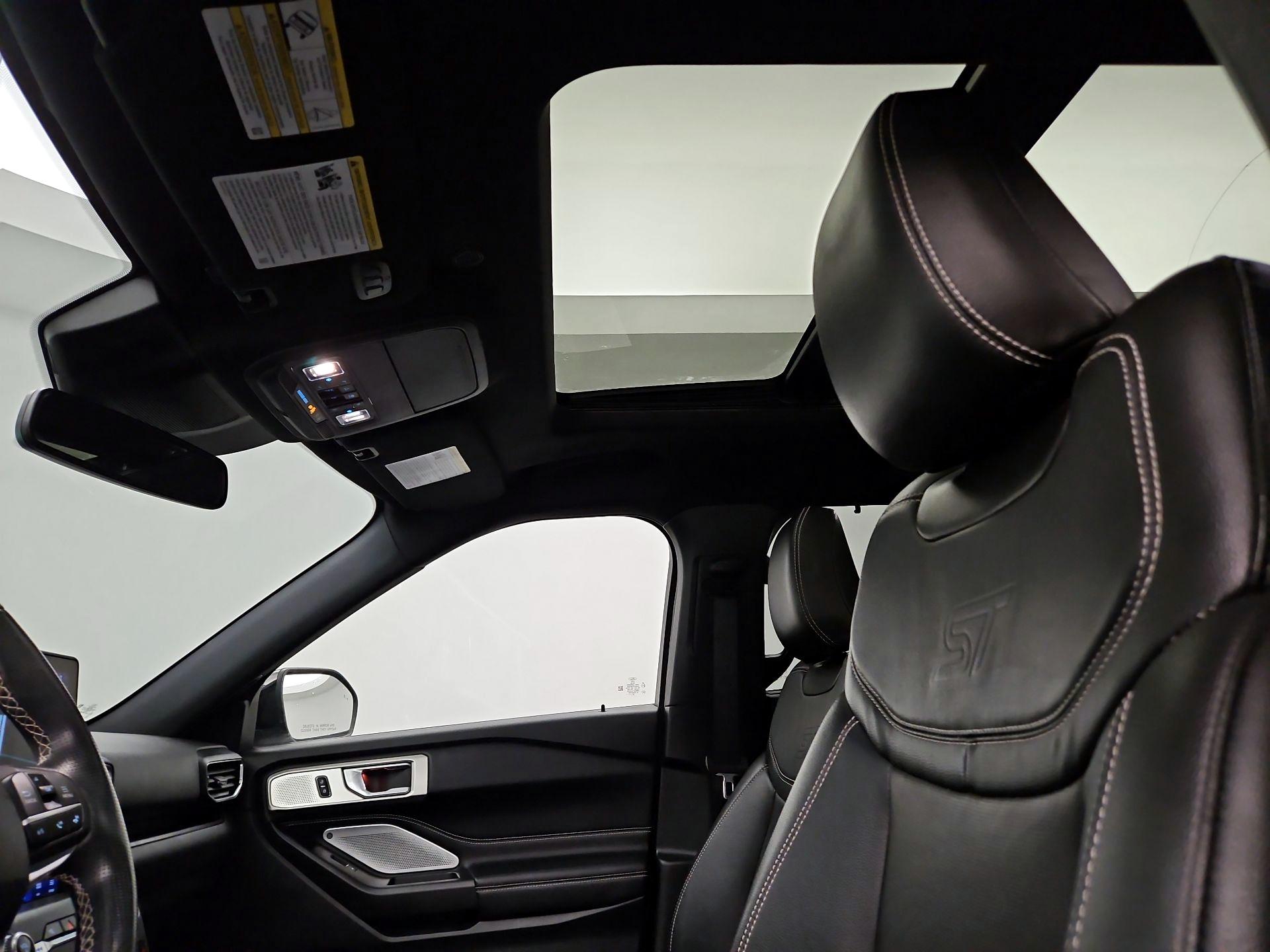 Thumbnail: 2020 Ford Explorer - 20