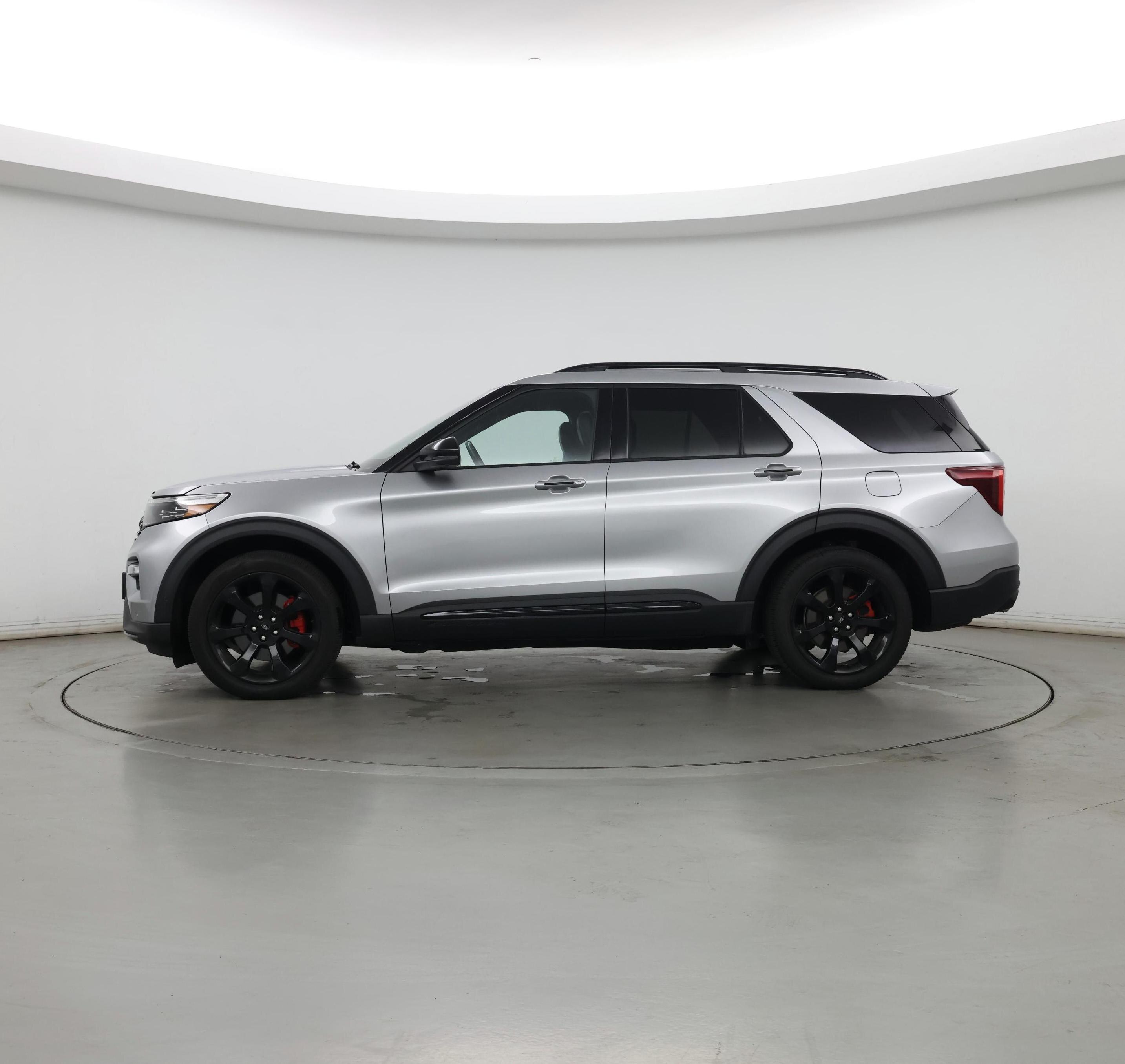 Thumbnail: 2020 Ford Explorer - 3