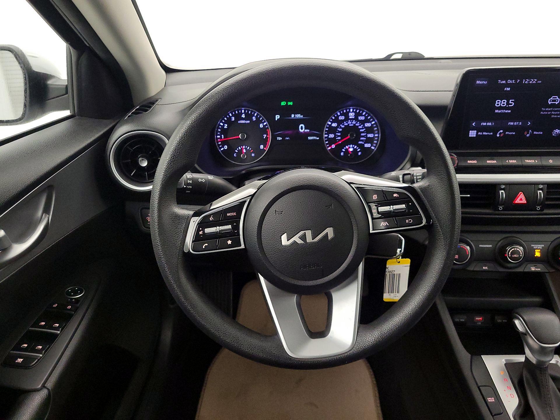 Thumbnail: 2023 Kia Forte - 10