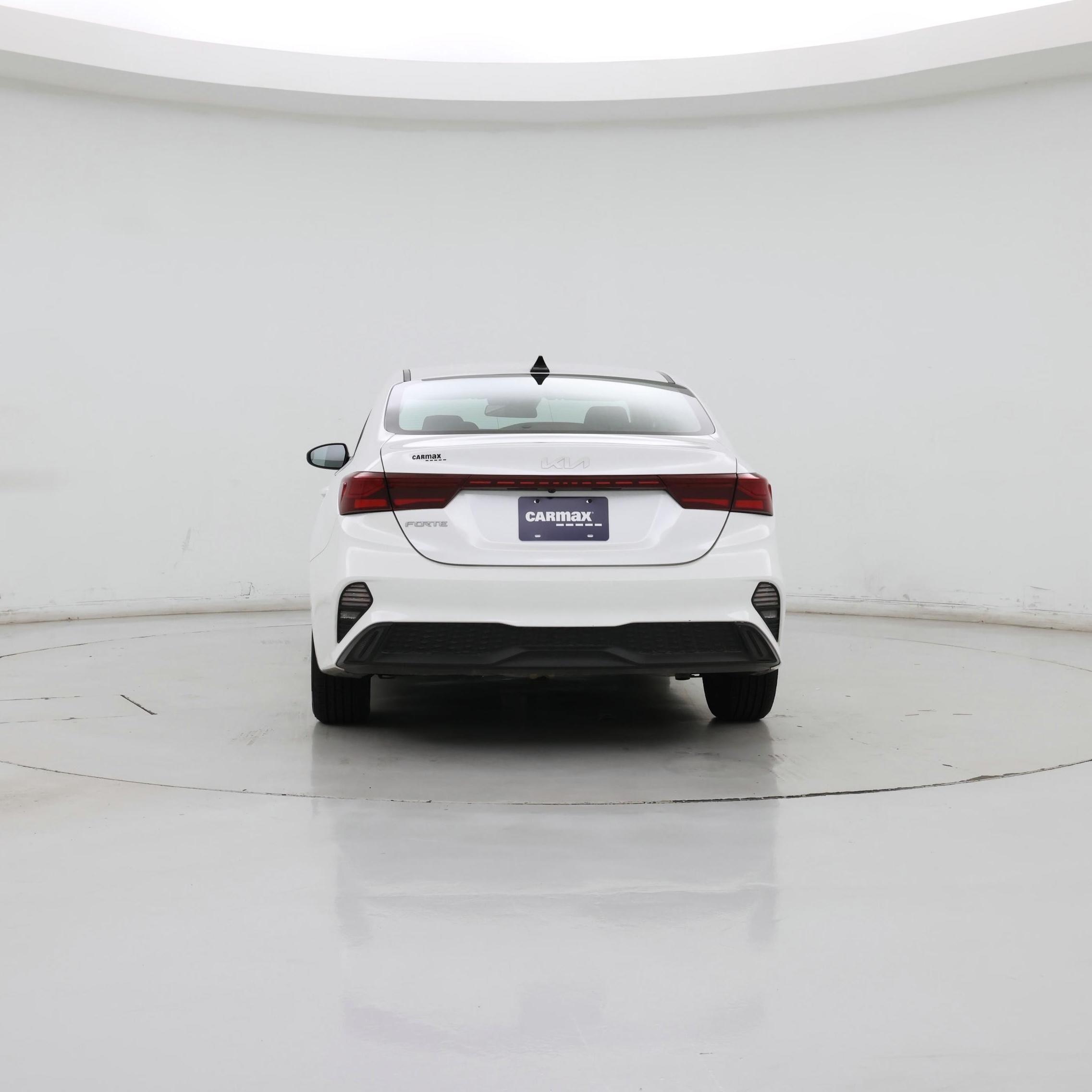 Thumbnail: 2023 Kia Forte - 6