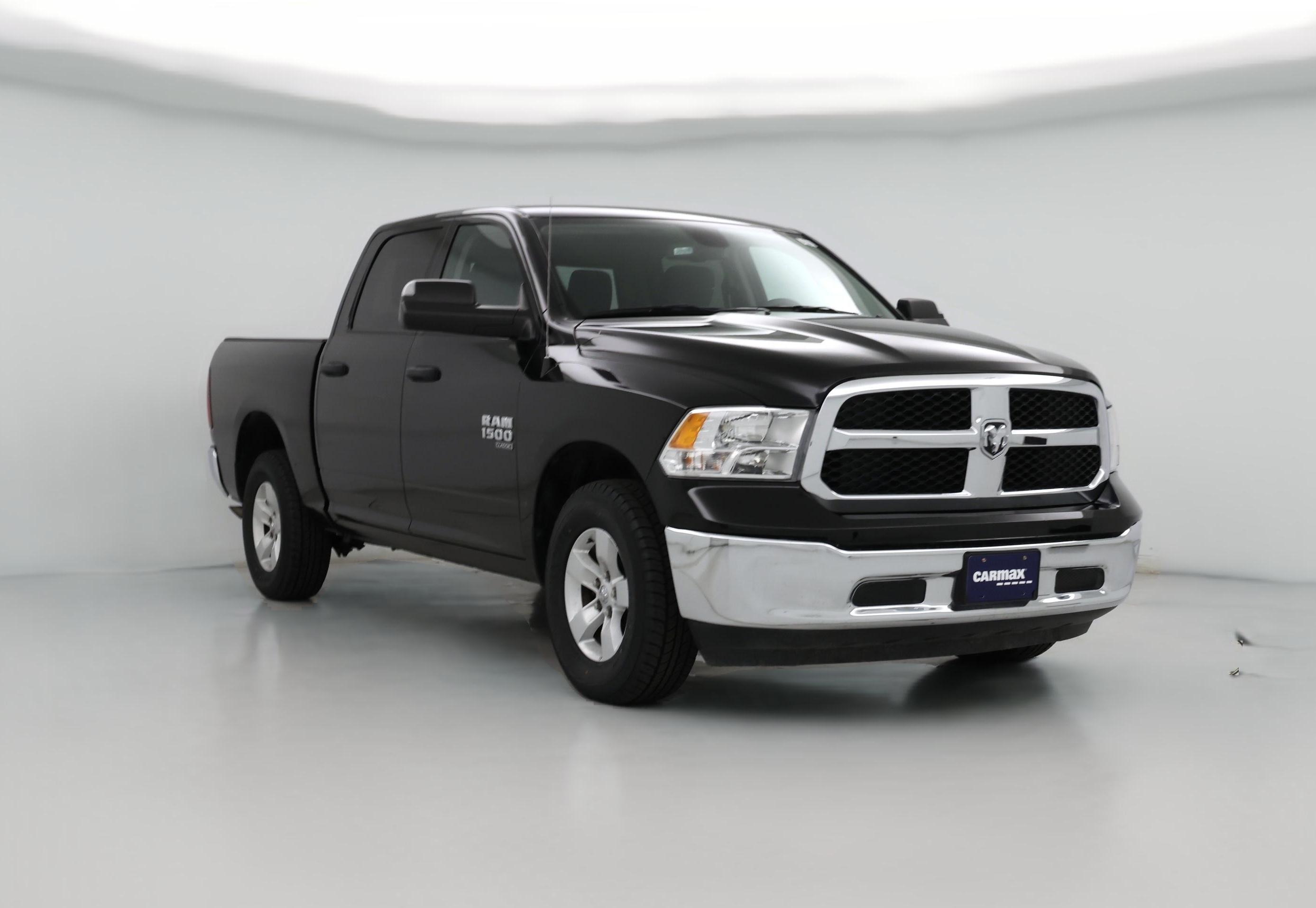 Thumbnail: 2023 RAM 1500 Classic - 1