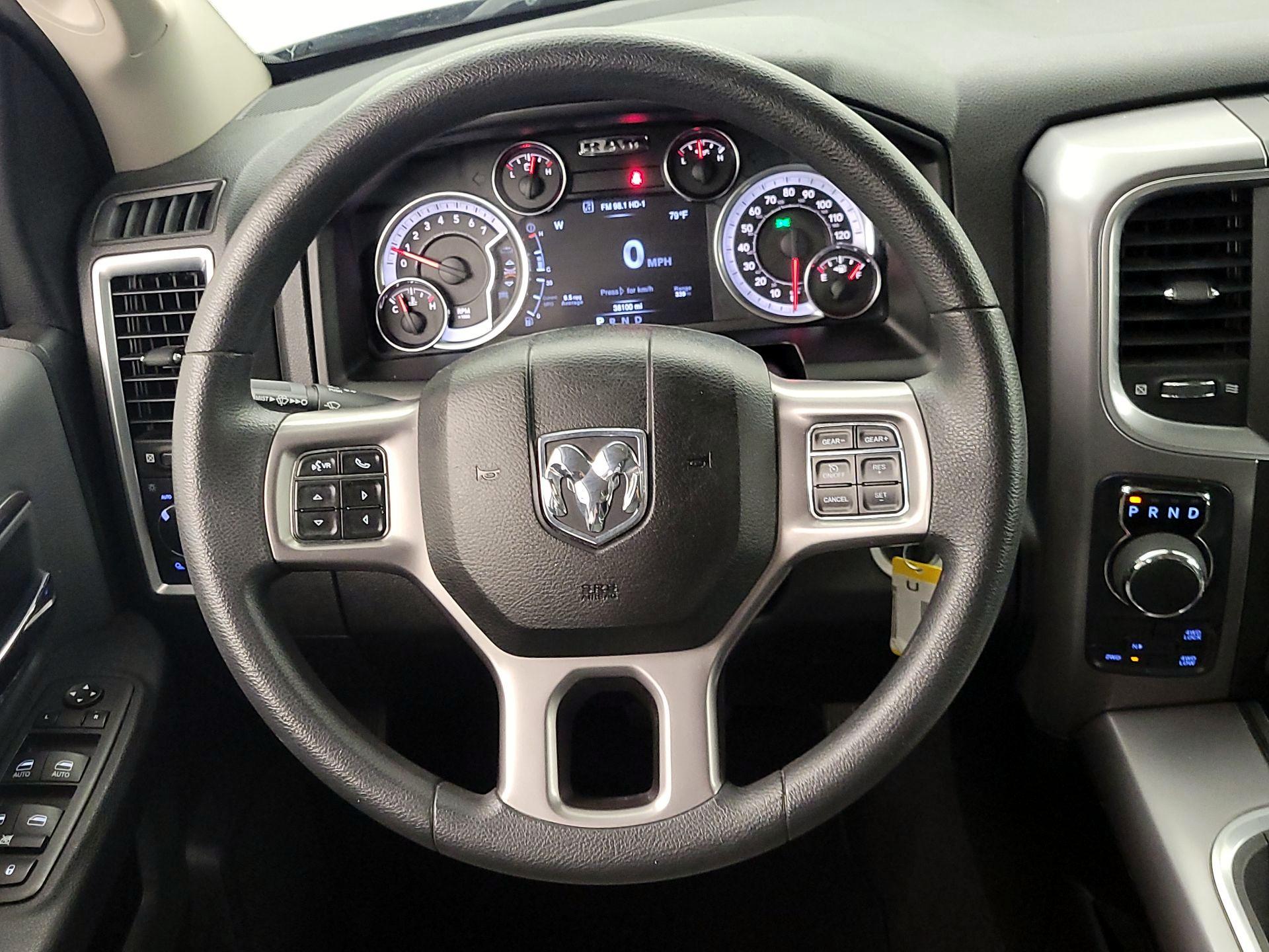 Thumbnail: 2023 RAM 1500 Classic - 10