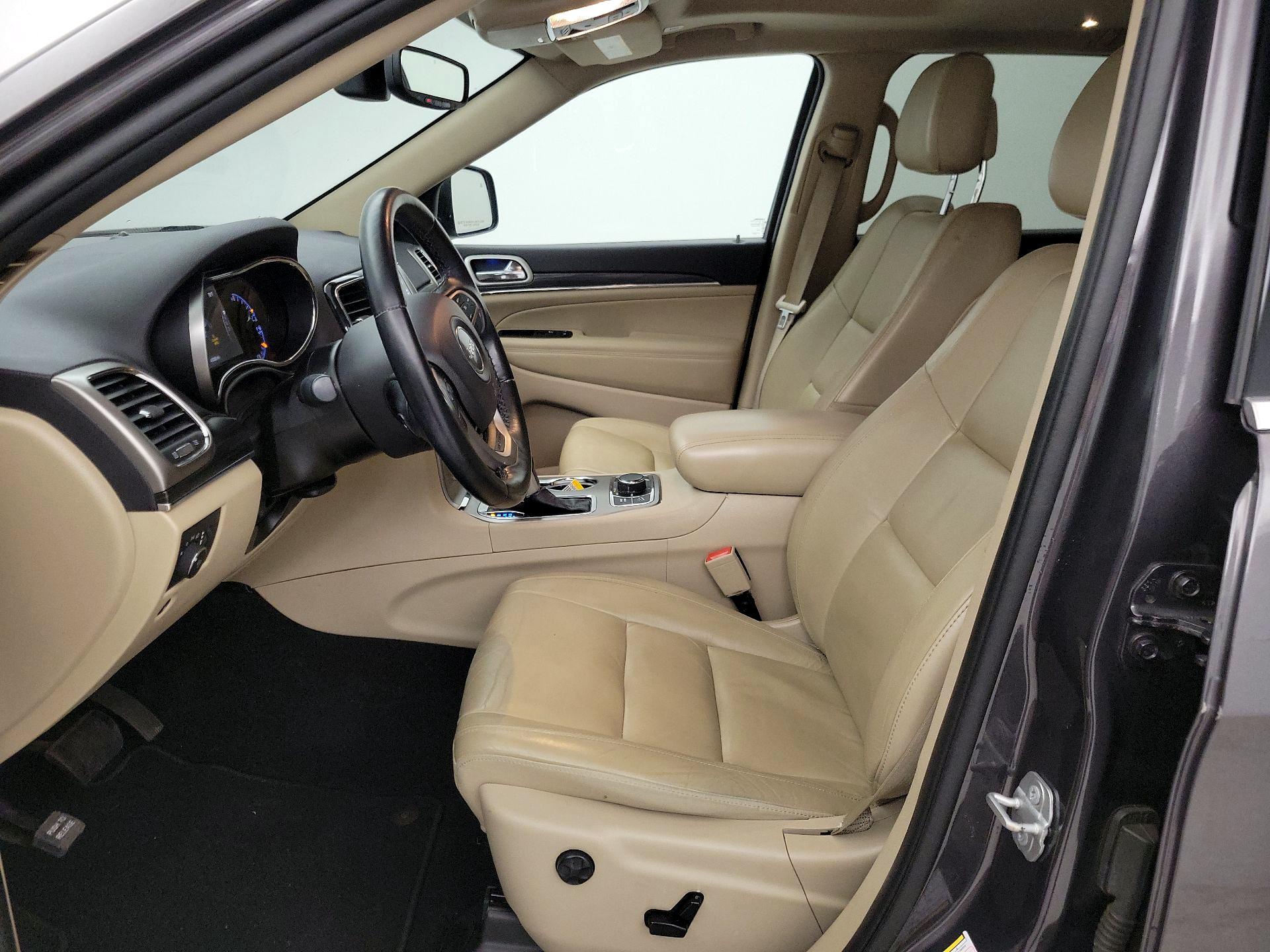 Thumbnail: 2021 Jeep Grand Cherokee - 11