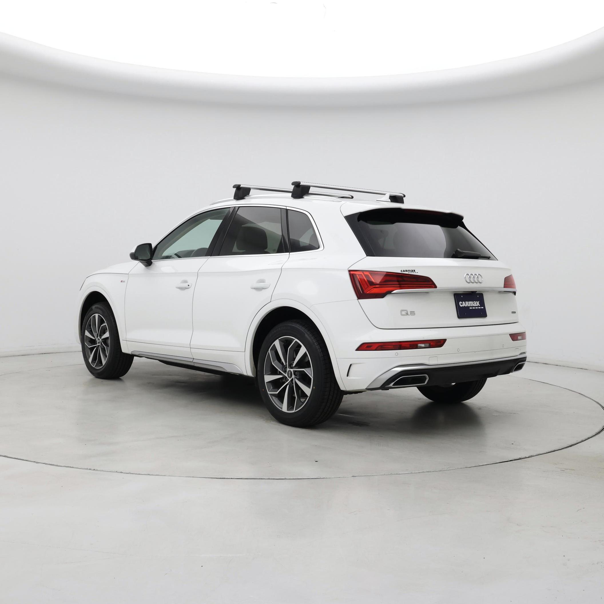 Thumbnail: 2023 Audi Q5 - 2