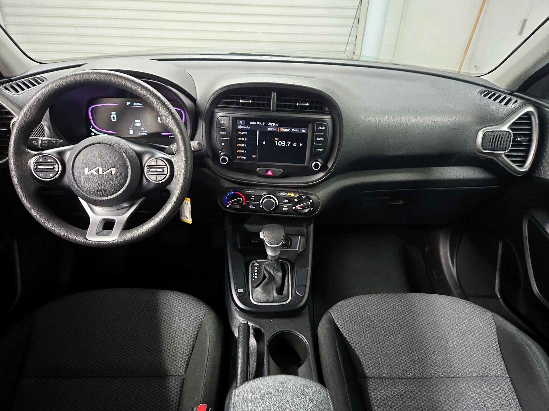 Thumbnail: 2023 Kia Soul - 9