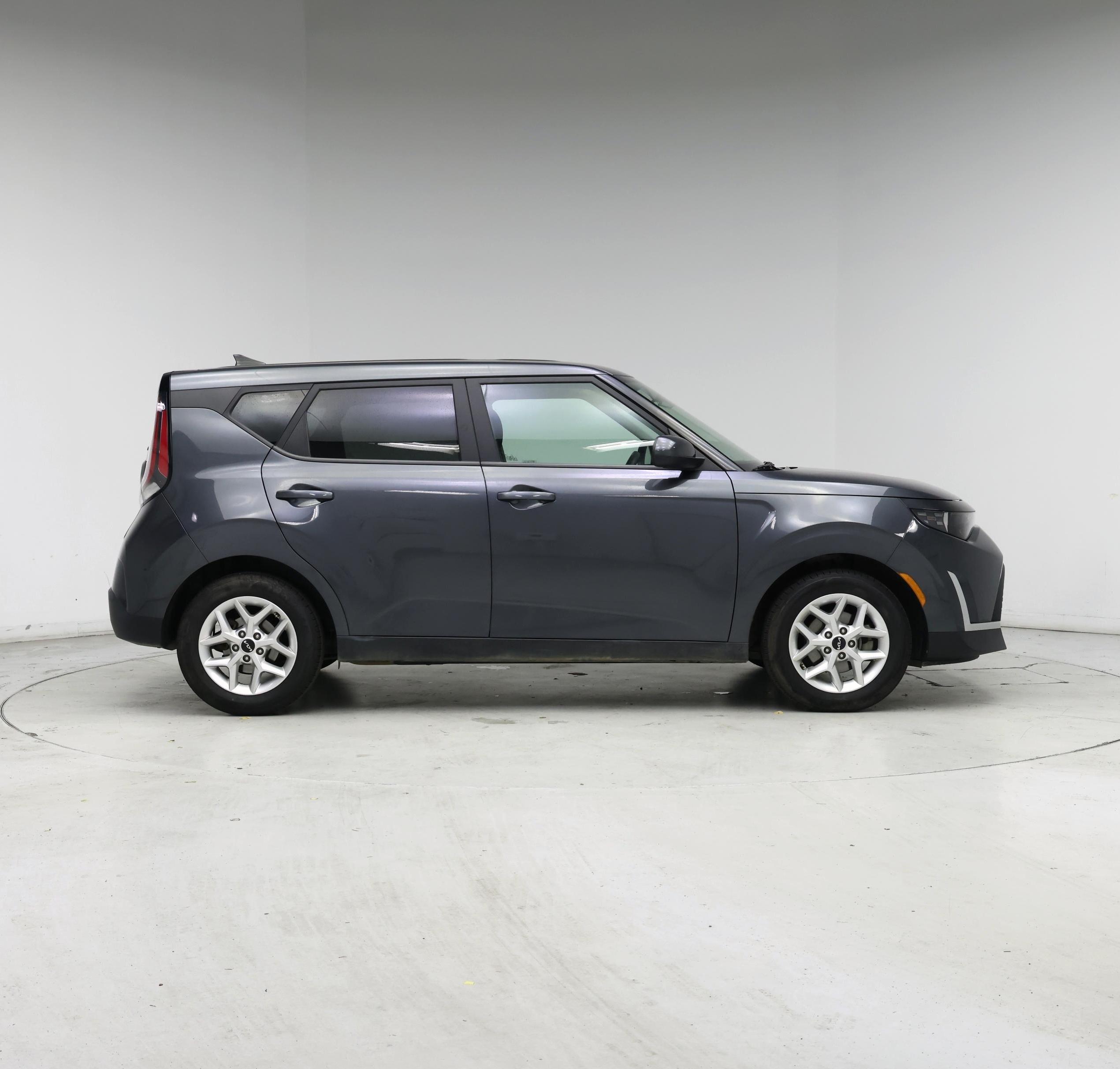 Thumbnail: 2023 Kia Soul - 7