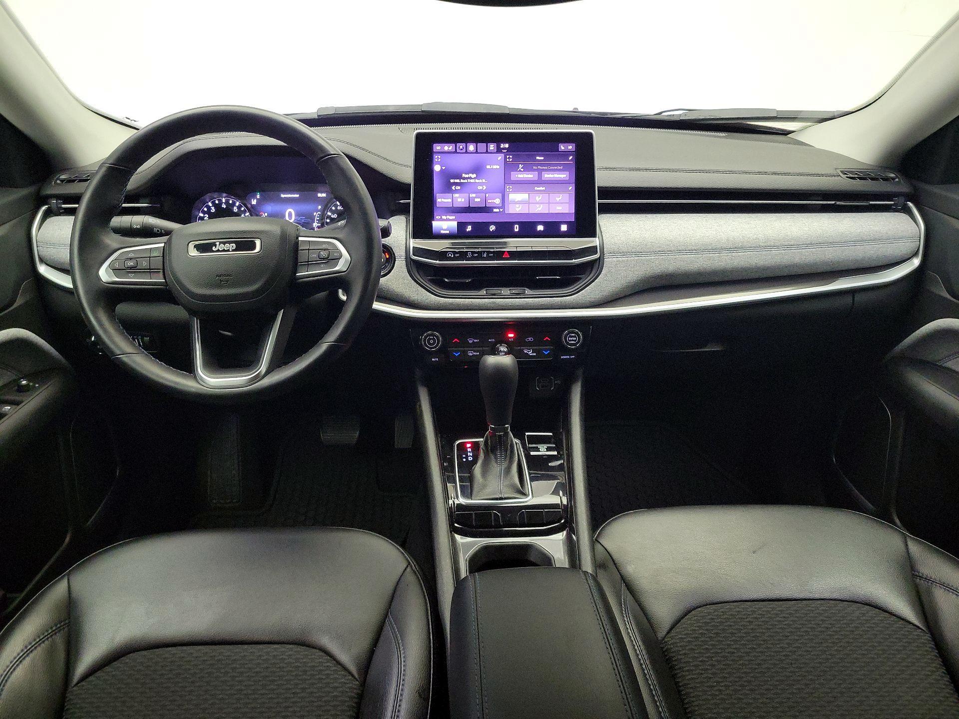 Thumbnail: 2022 Jeep Compass - 9