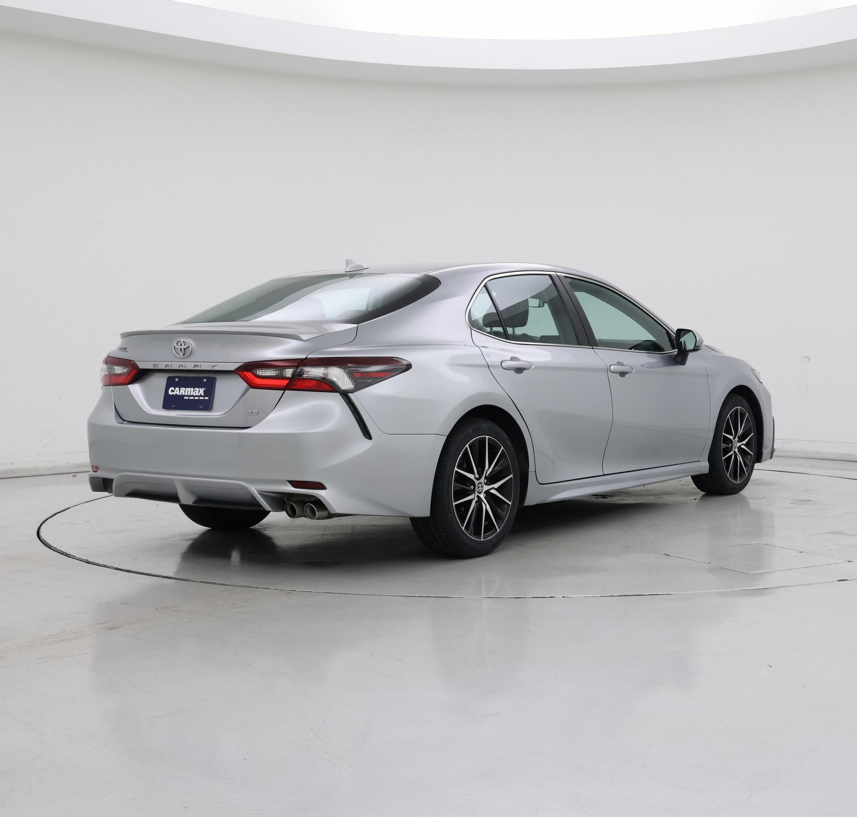 Thumbnail: 2024 Toyota Camry - 8