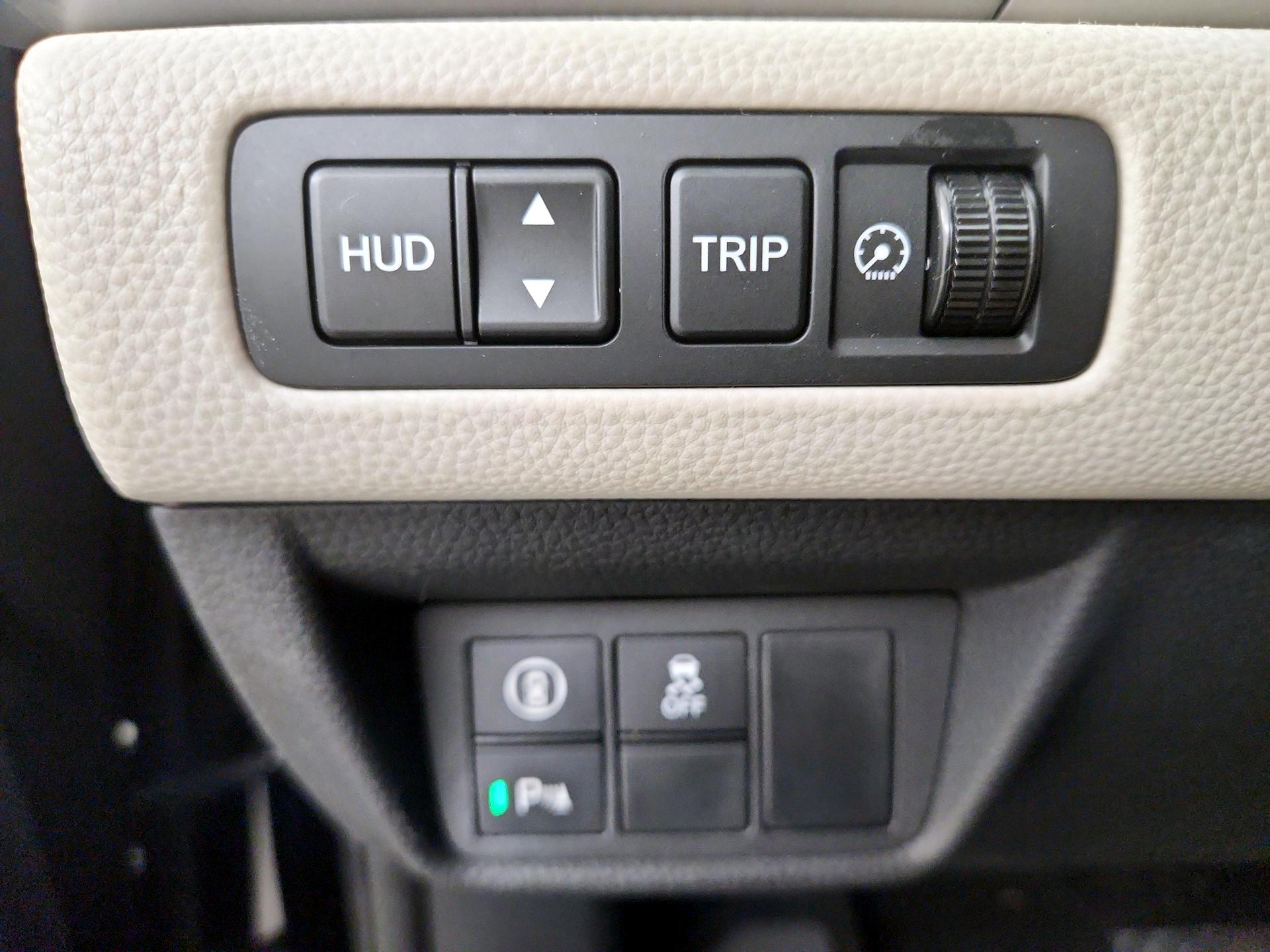 Thumbnail: 2018 Honda Accord - 13