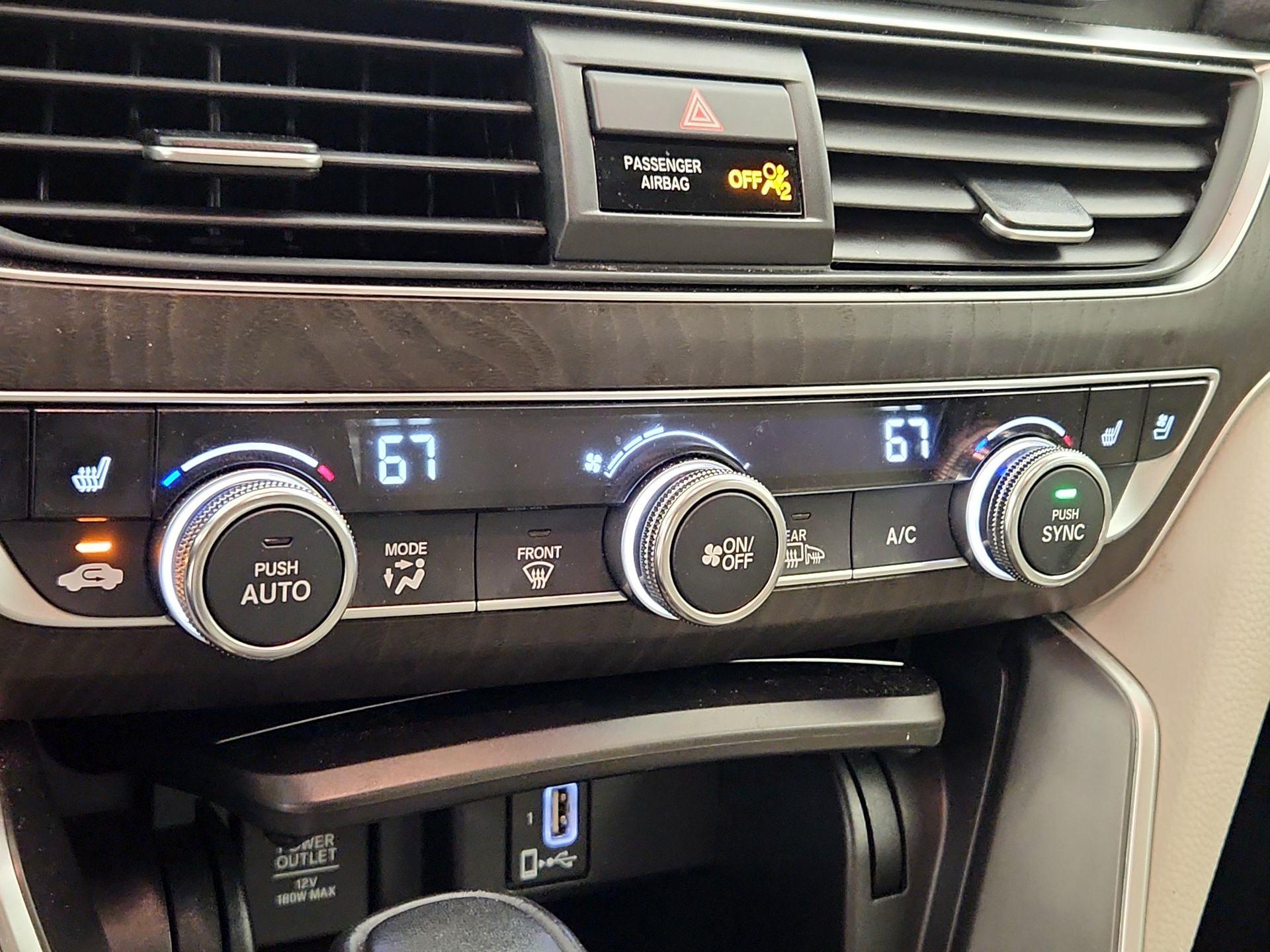 Thumbnail: 2018 Honda Accord - 17