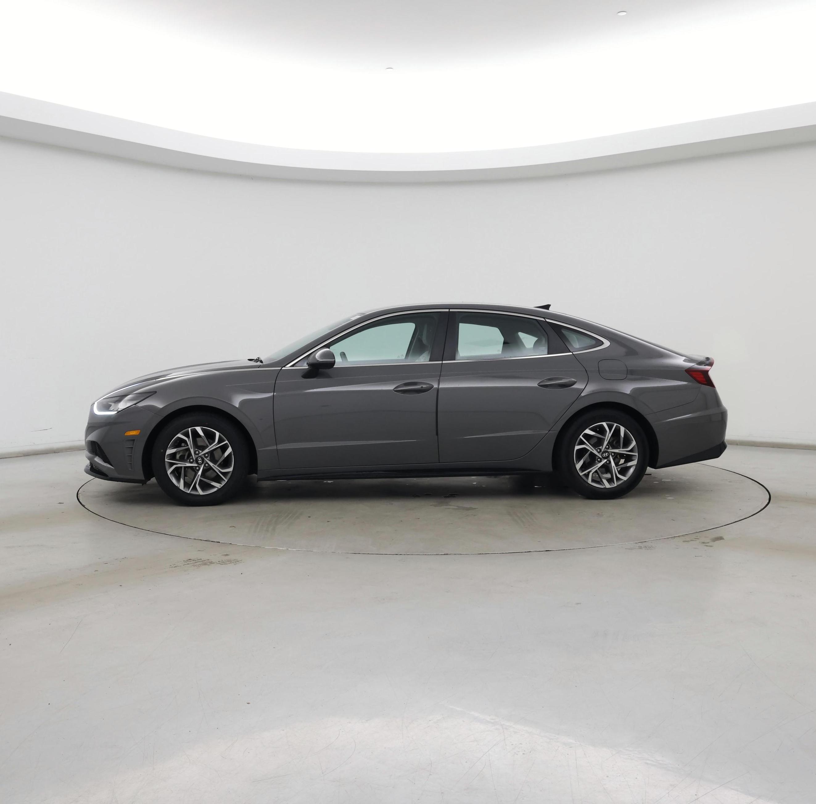 Thumbnail: 2022 Hyundai Sonata - 3