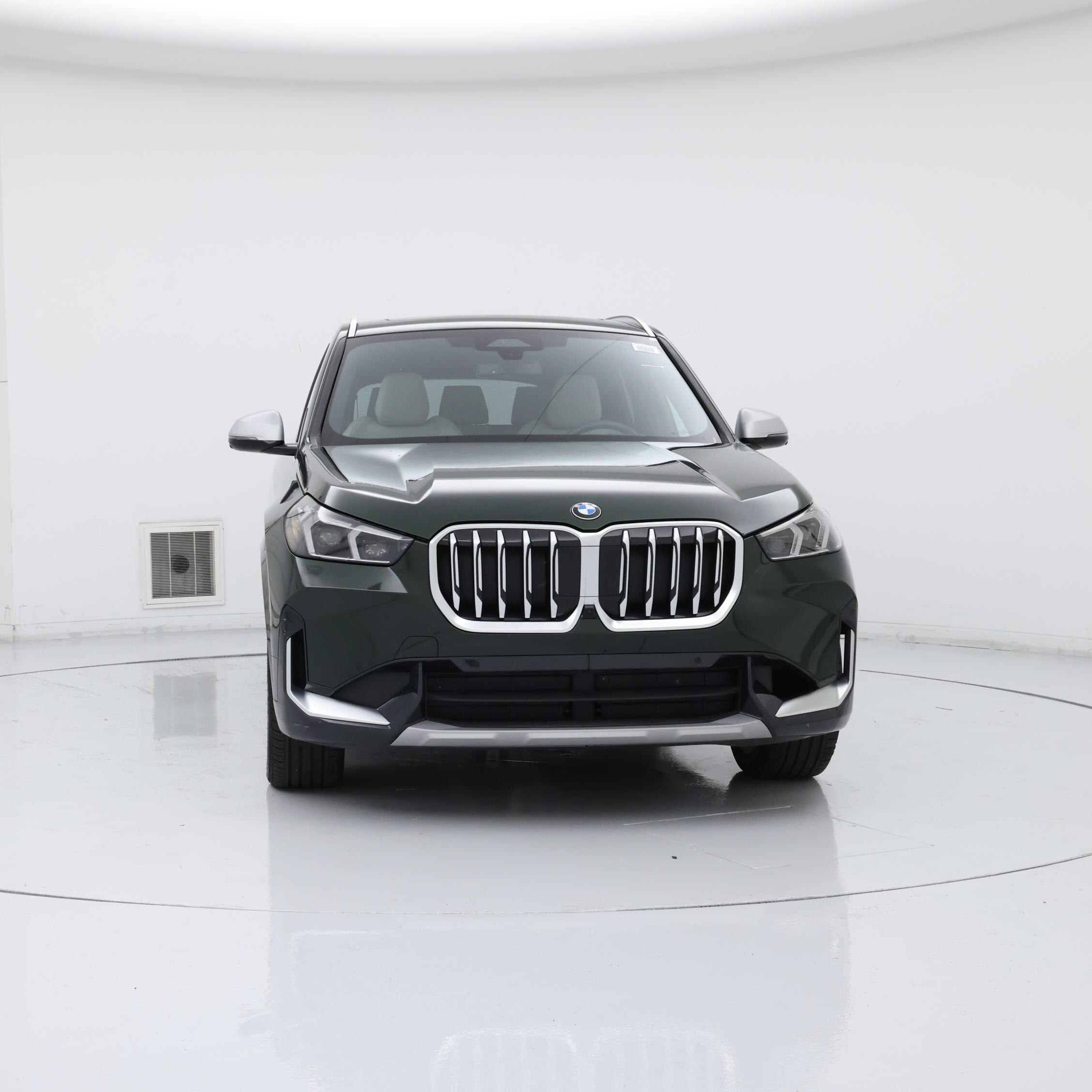 Thumbnail: 2023 BMW X1 - 5