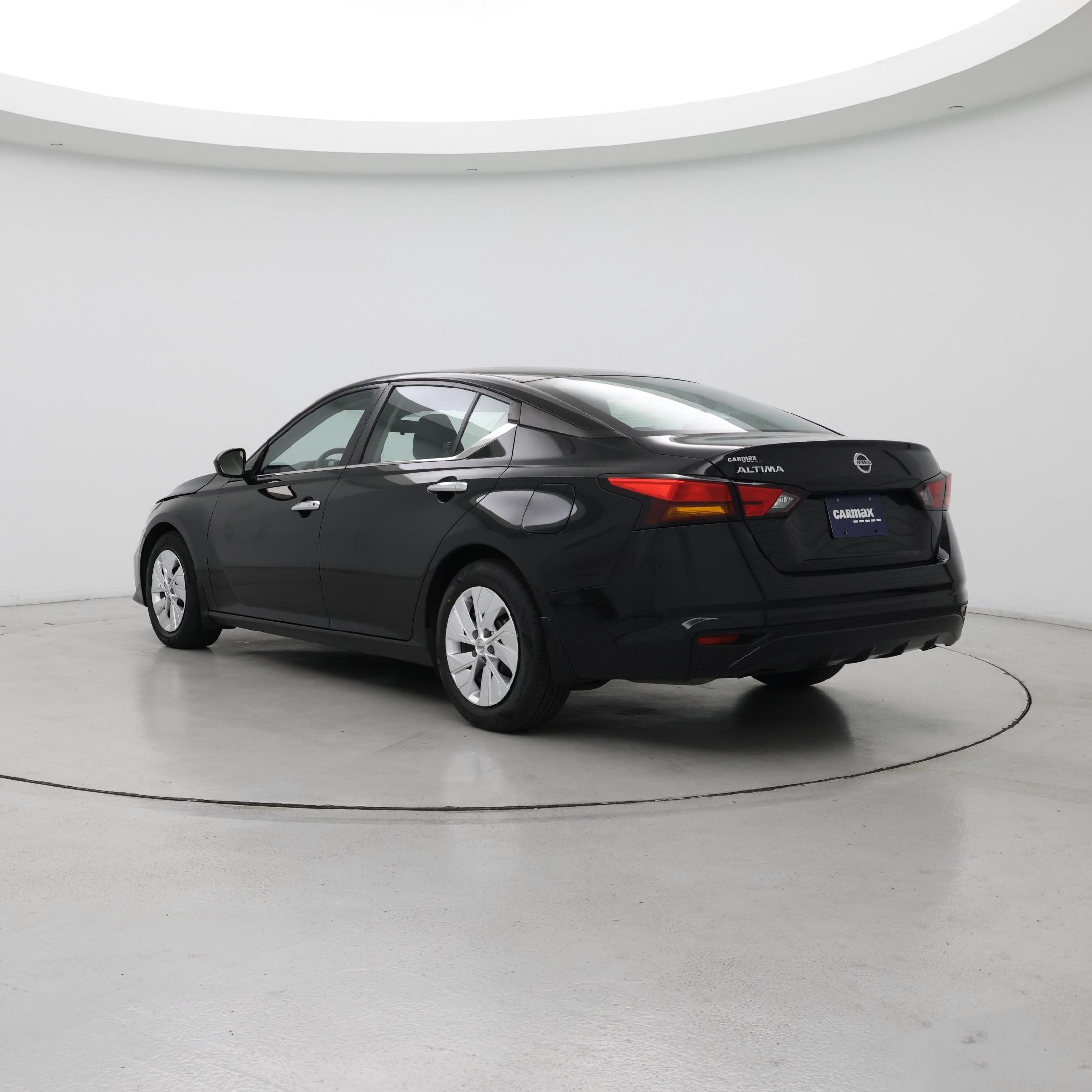 Thumbnail: 2022 Nissan Altima - 2