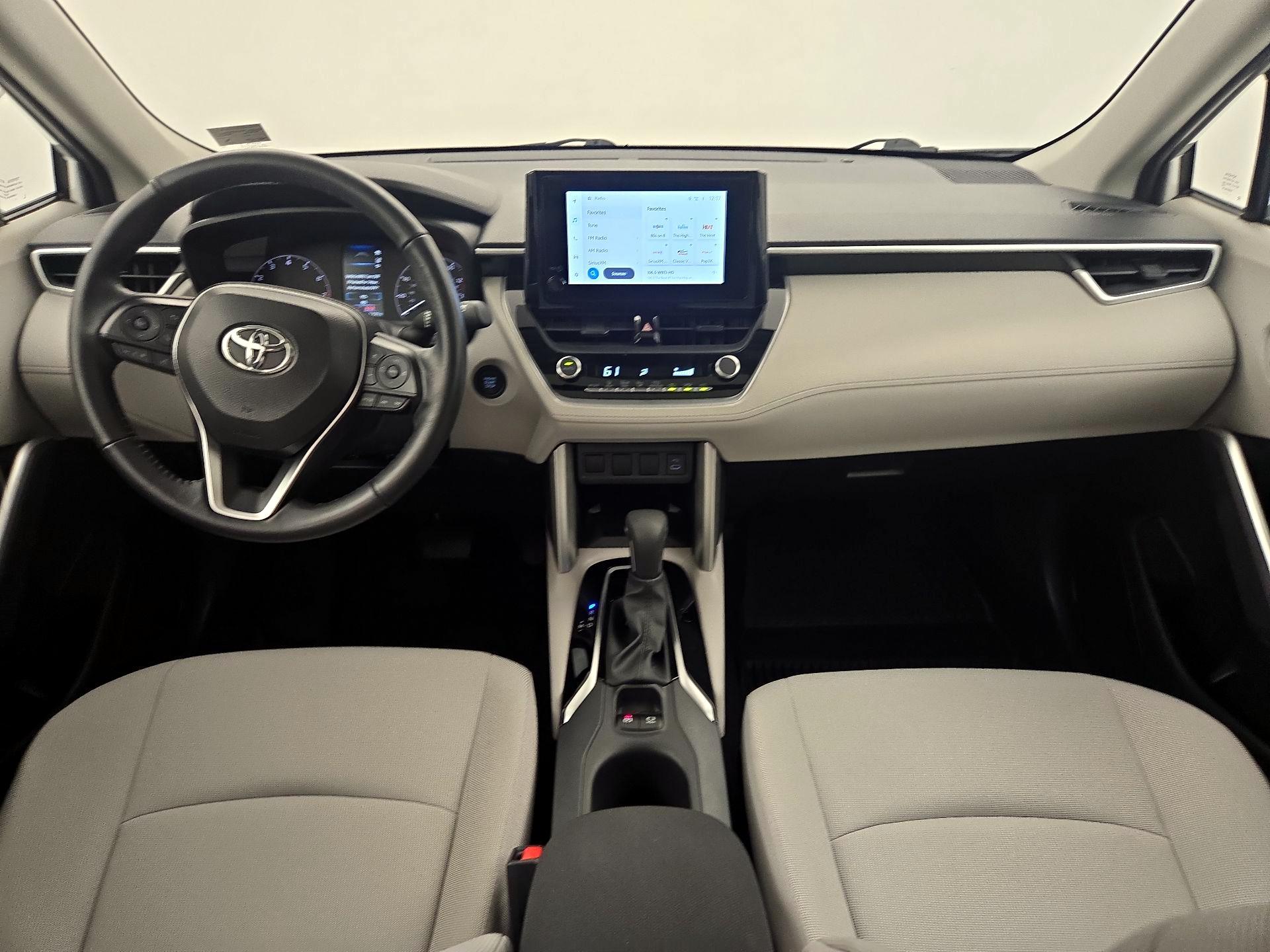 Thumbnail: 2024 Toyota Corolla Cross - 9