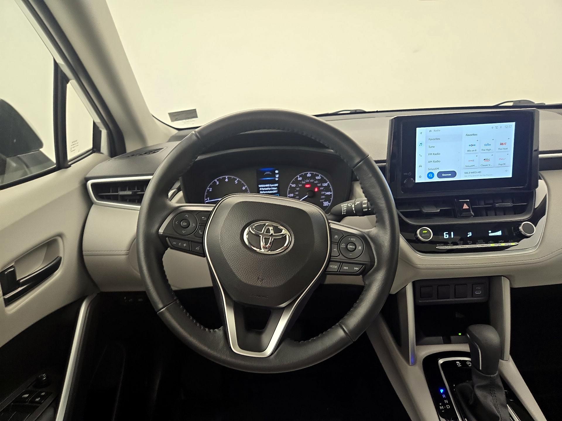 Thumbnail: 2024 Toyota Corolla Cross - 10
