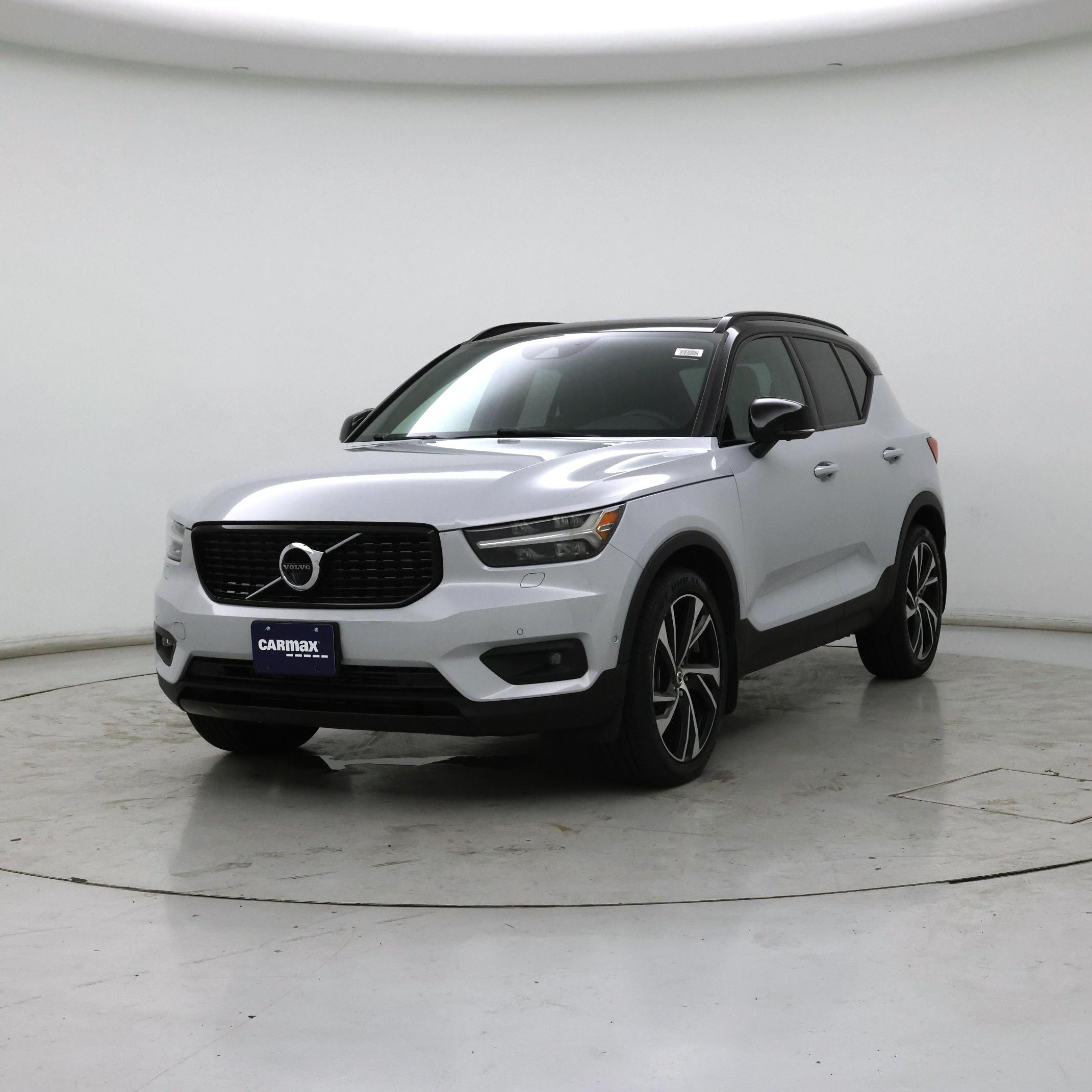 Thumbnail: 2021 Volvo XC40 - 4