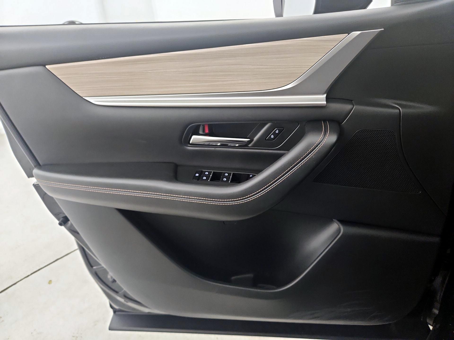 Thumbnail: 2024 Mazda CX-90 - 12
