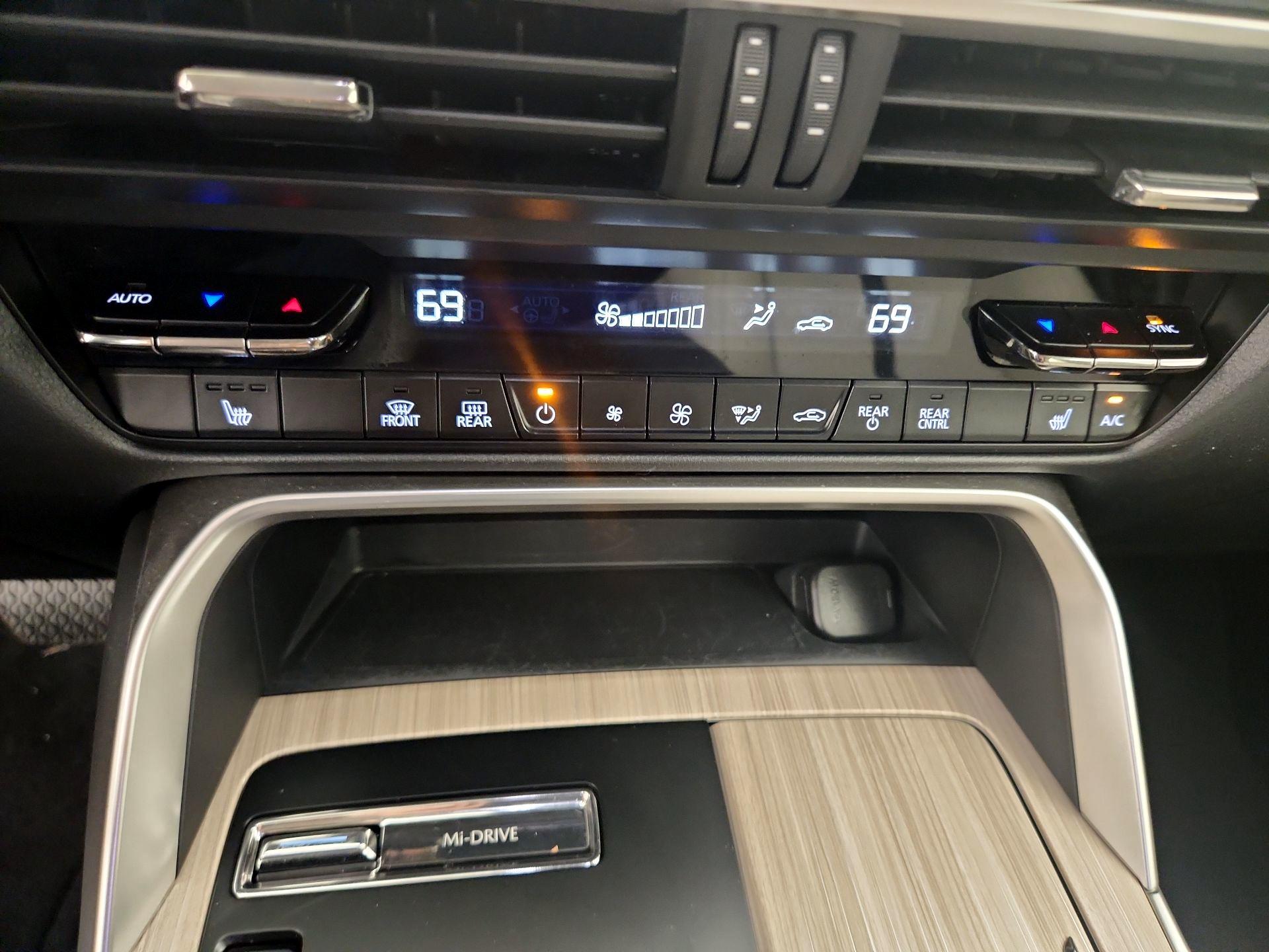 Thumbnail: 2024 Mazda CX-90 - 16