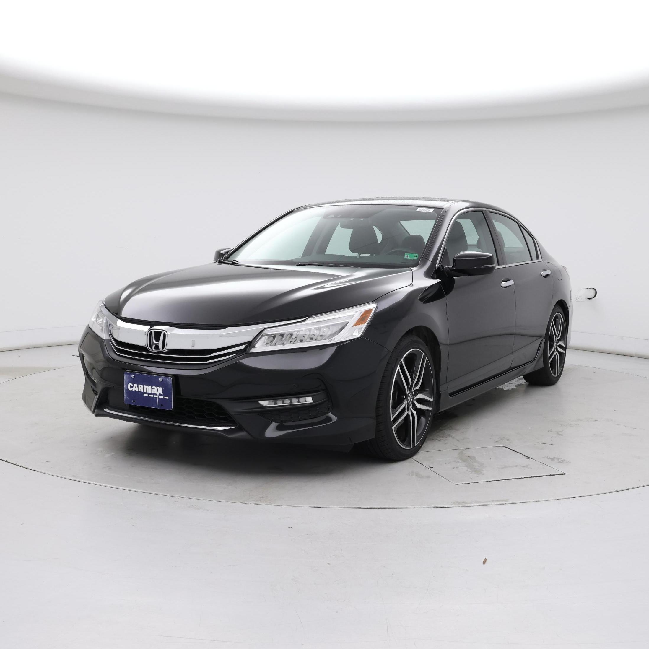 Thumbnail: 2017 Honda Accord - 4