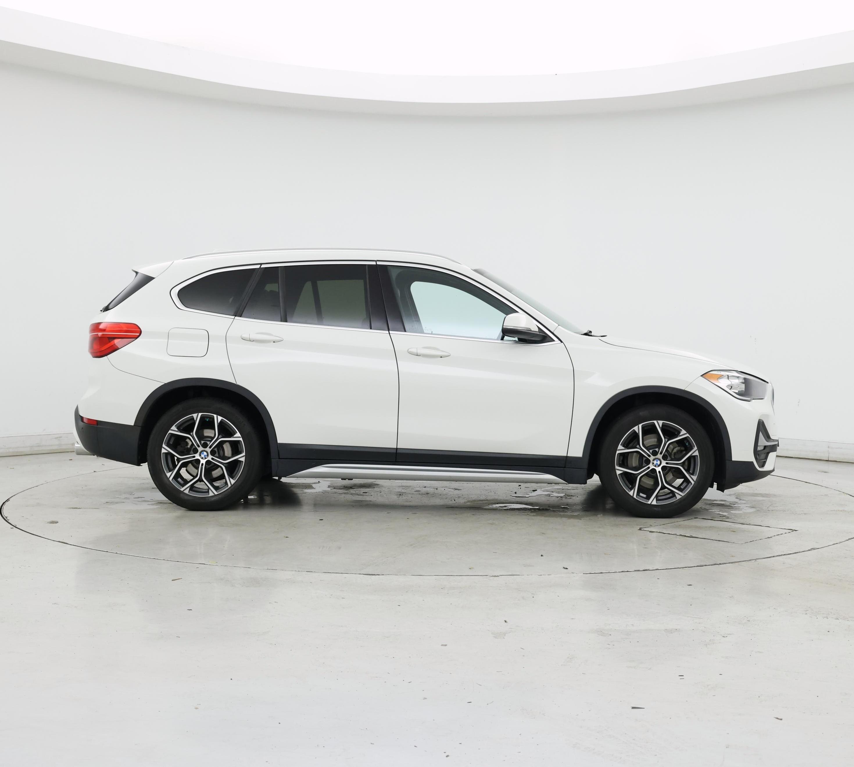 Thumbnail: 2020 BMW X1 - 7