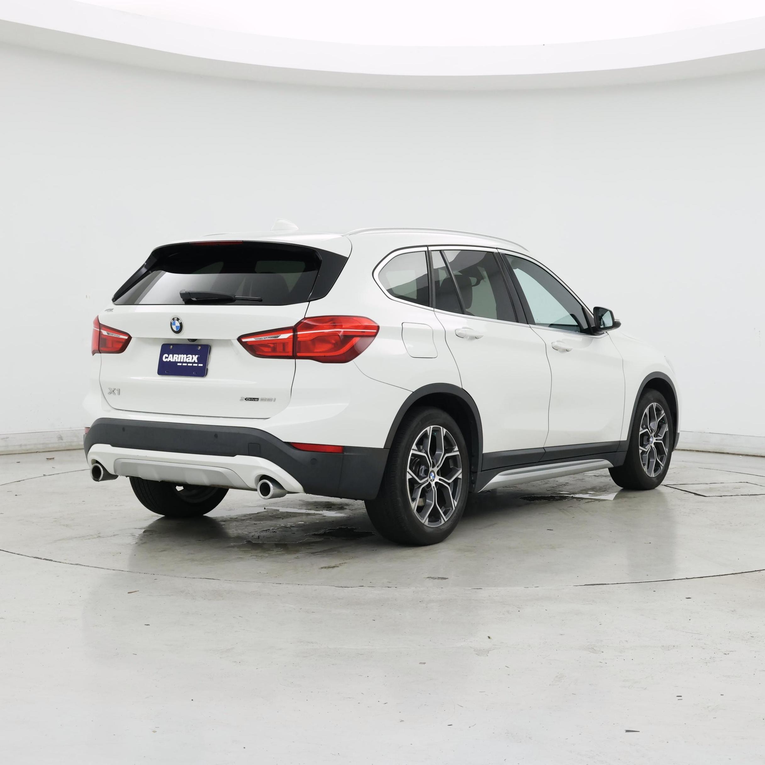 Thumbnail: 2020 BMW X1 - 8