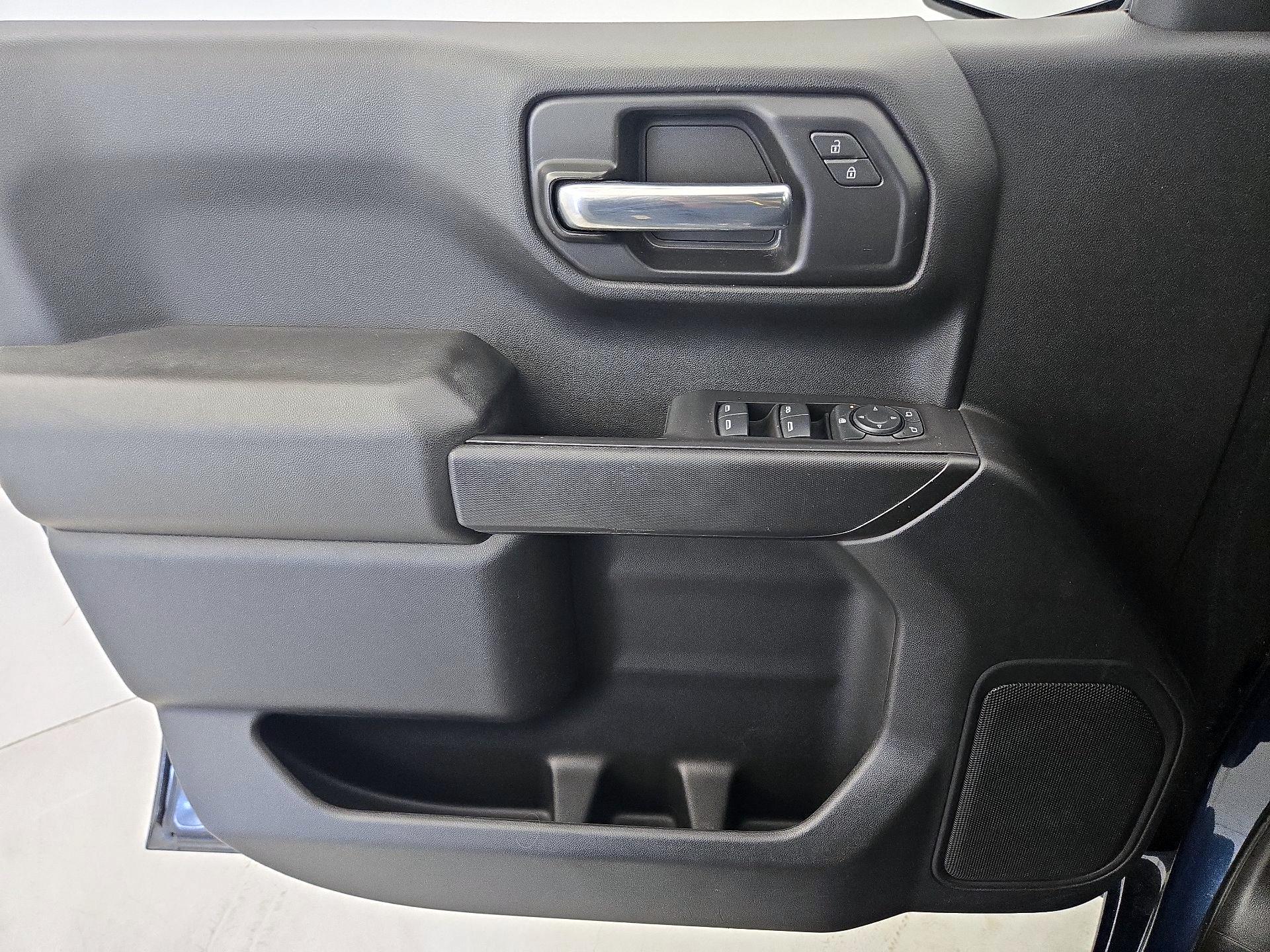 Thumbnail: 2021 Chevrolet Silverado 1500 - 12