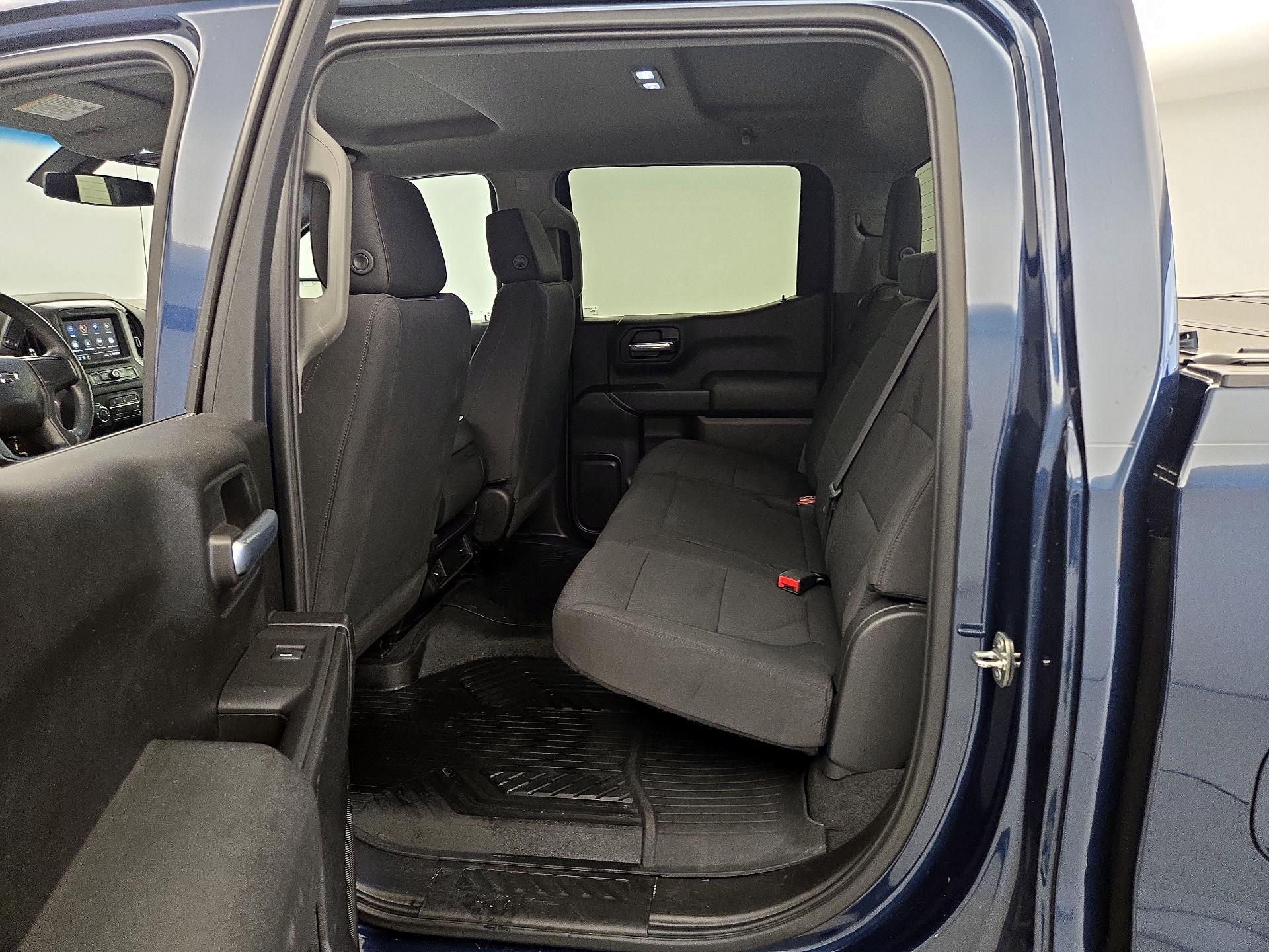 Thumbnail: 2021 Chevrolet Silverado 1500 - 19