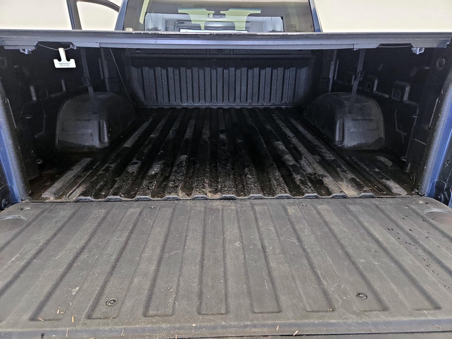 Thumbnail: 2021 Chevrolet Silverado 1500 - 20