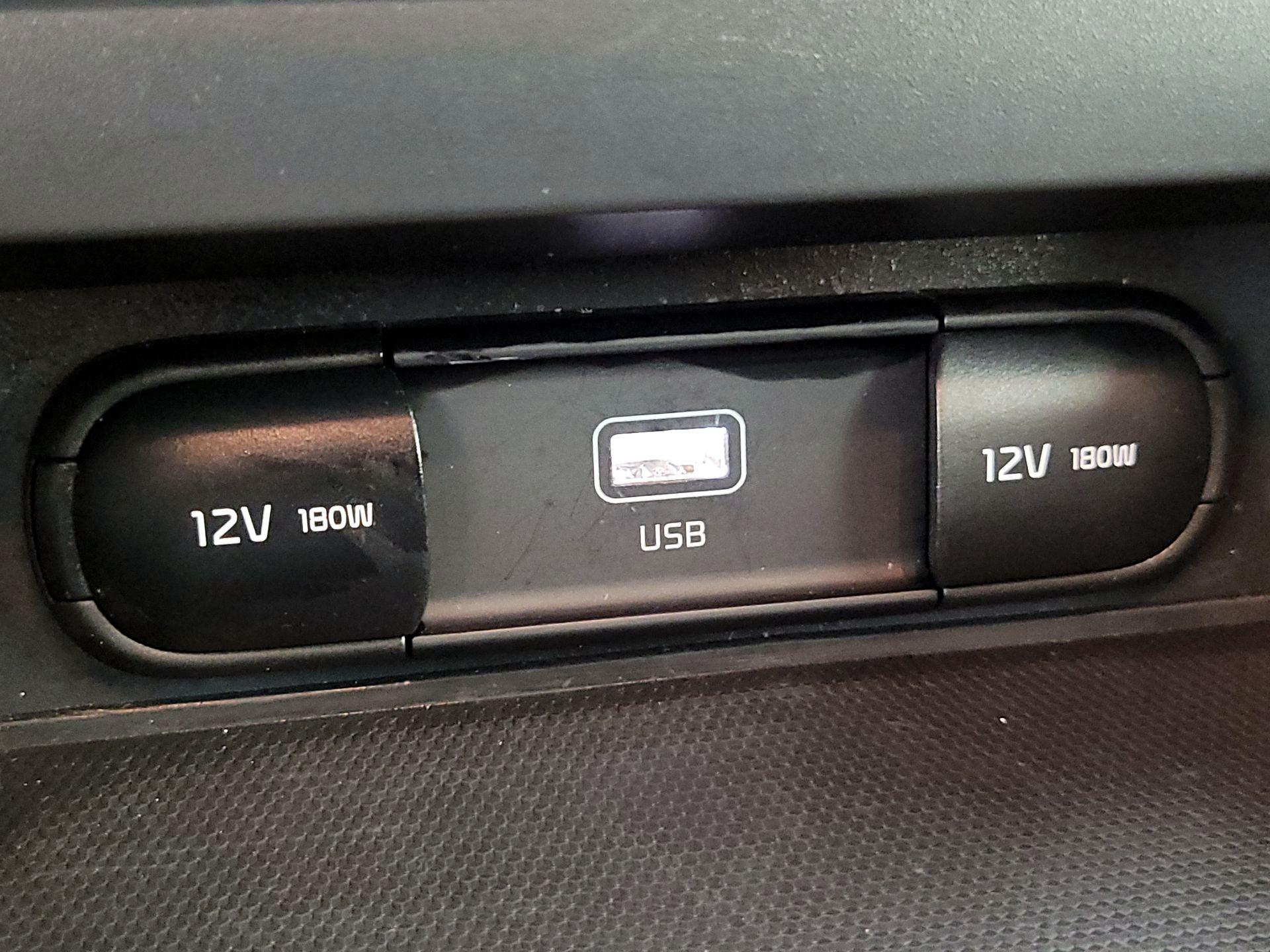 Thumbnail: 2023 Kia Soul - 18