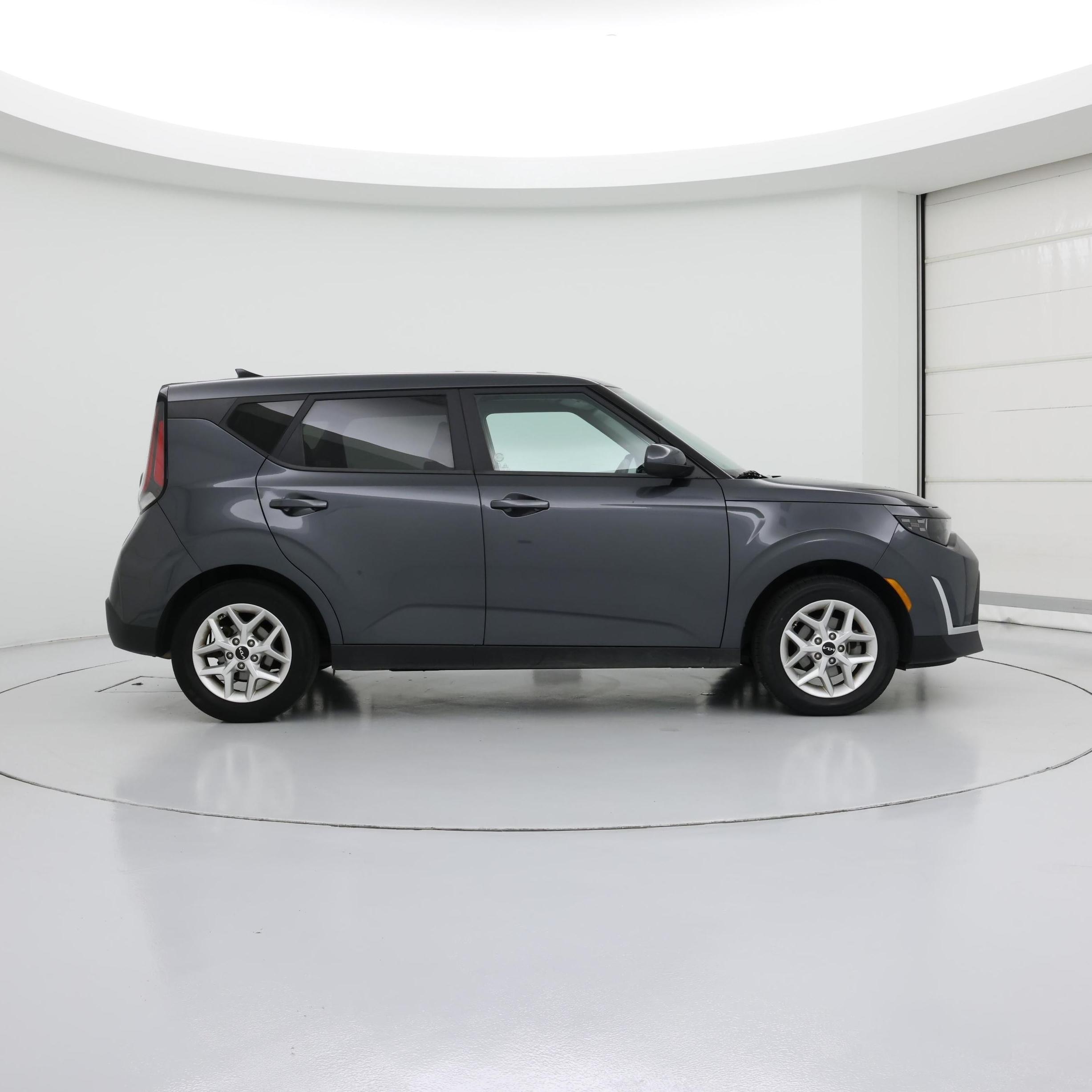 Thumbnail: 2023 Kia Soul - 7