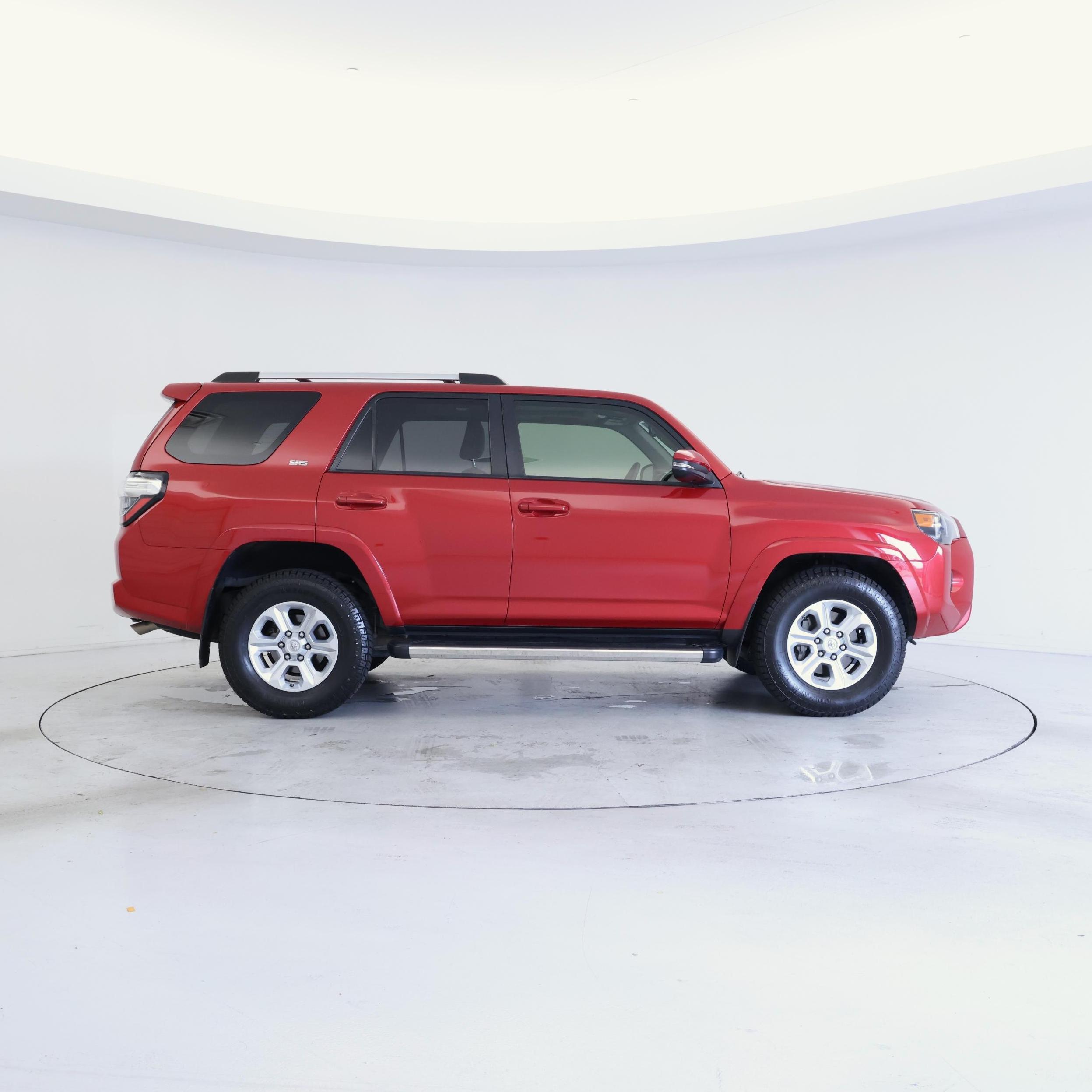 Thumbnail: 2021 Toyota 4Runner - 7