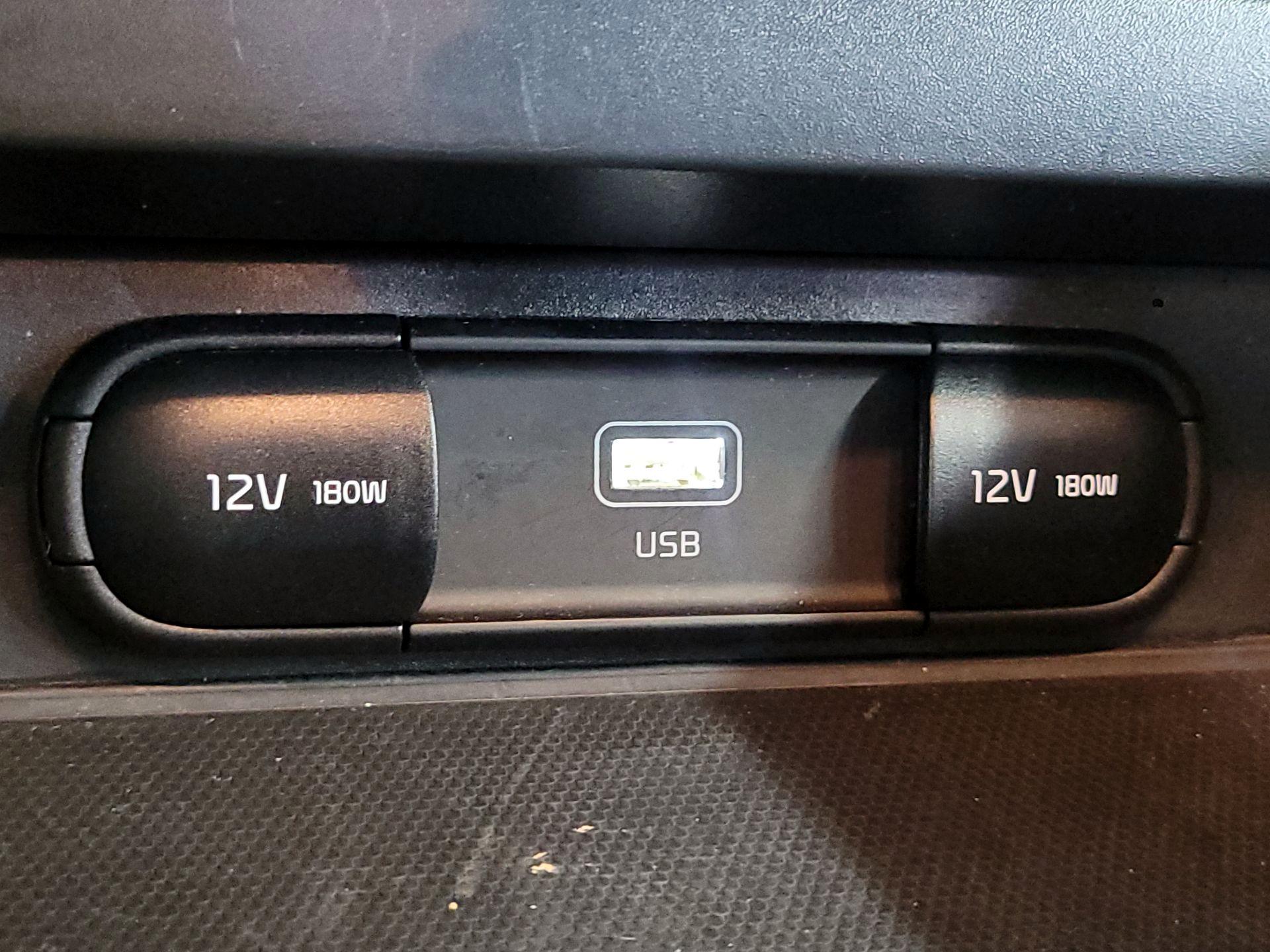 Thumbnail: 2023 Kia Soul - 18