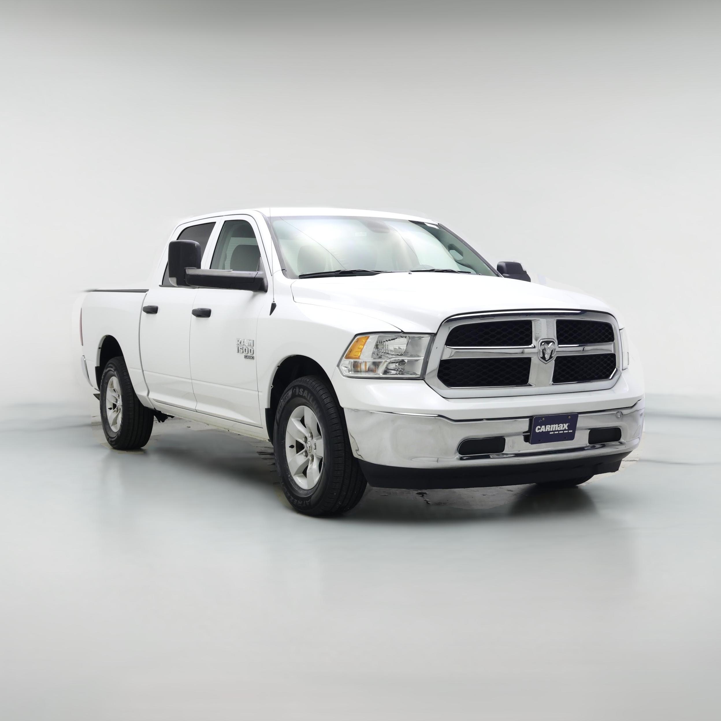Thumbnail: 2023 RAM 1500 Classic - 1