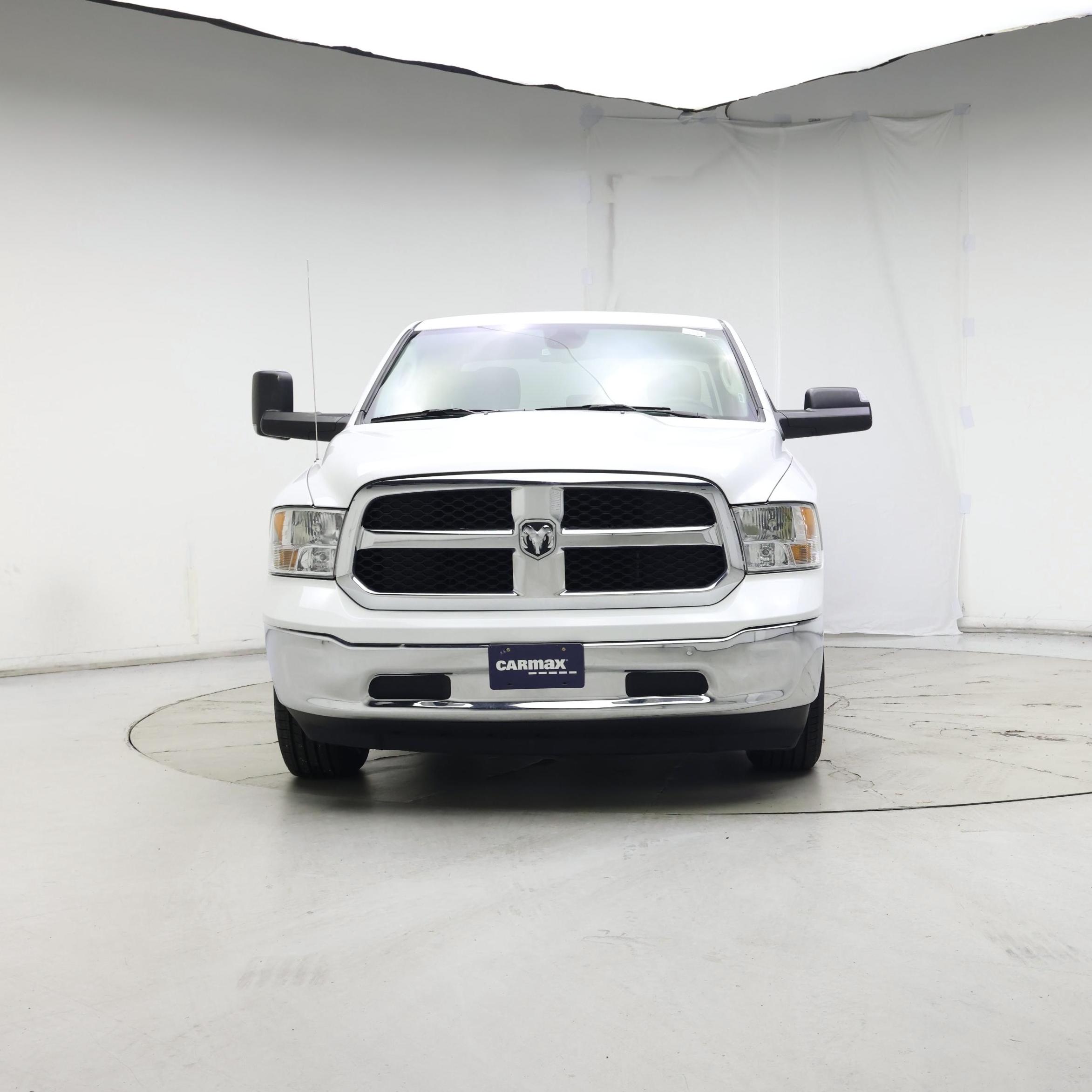 Thumbnail: 2023 RAM 1500 Classic - 5