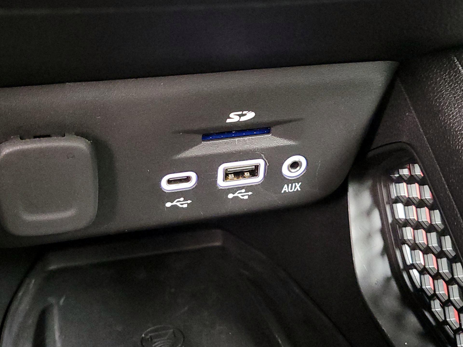 Thumbnail: 2023 Chevrolet TrailBlazer - 18