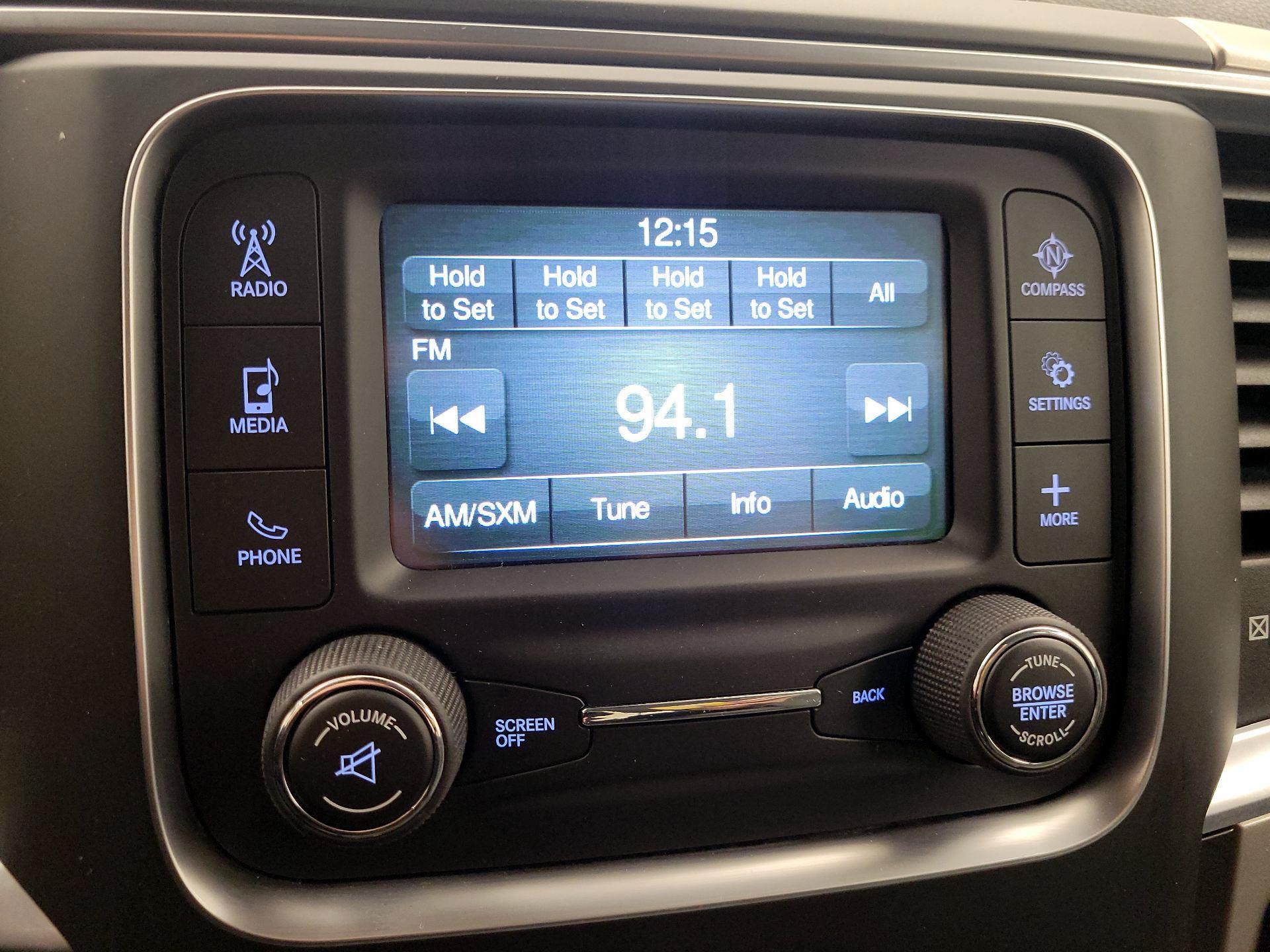 Thumbnail: 2020 RAM 1500 Classic - 15