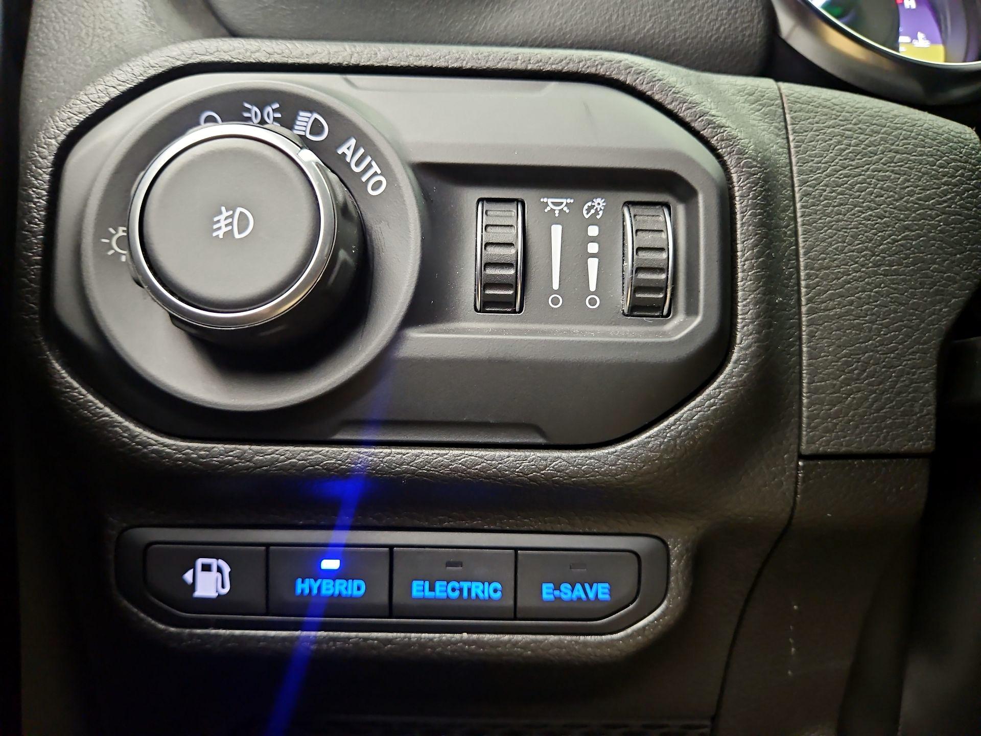 Thumbnail: 2022 Jeep Wrangler - 13