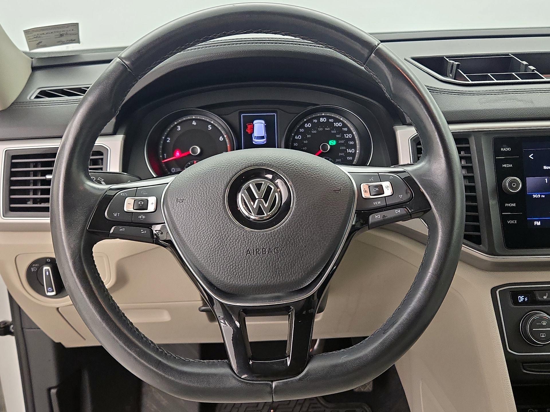 Thumbnail: 2019 Volkswagen Atlas - 10