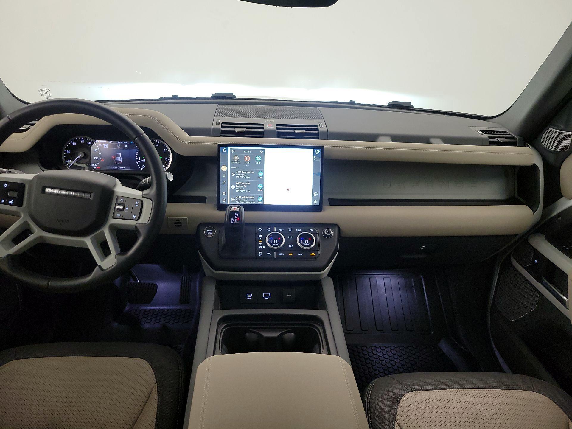 Thumbnail: 2023 Land Rover Defender - 9