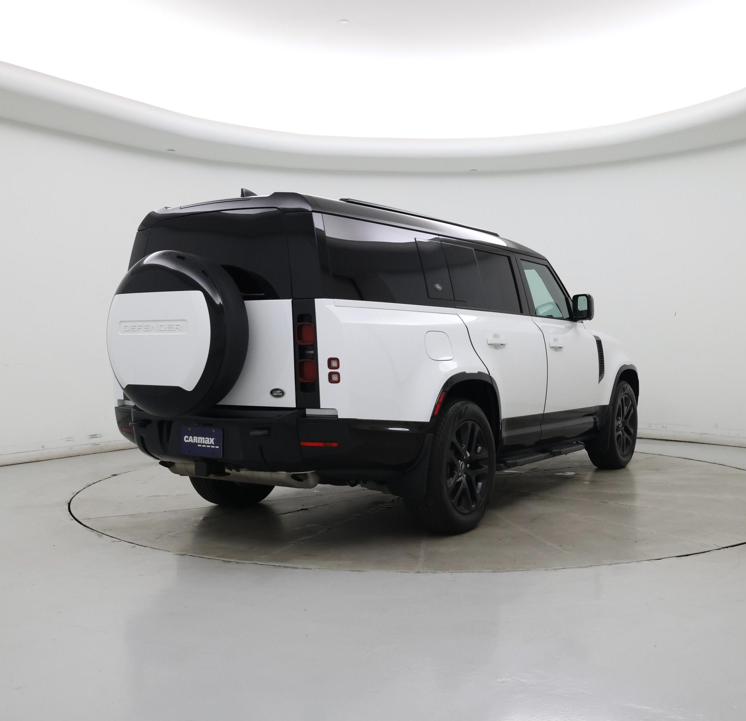 Thumbnail: 2023 Land Rover Defender - 8