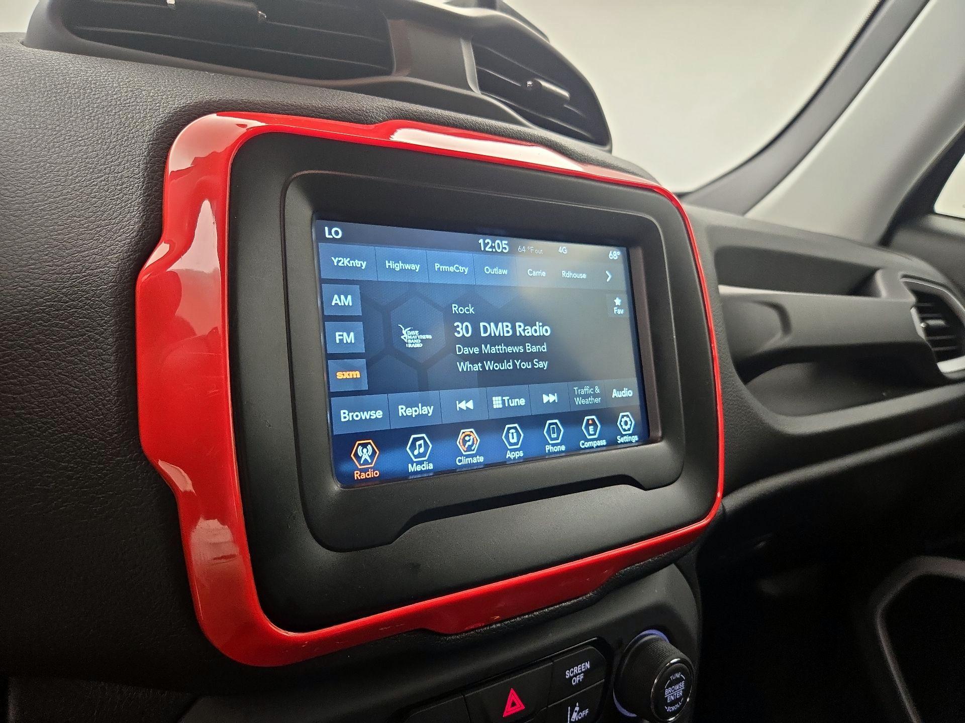 Thumbnail: 2021 Jeep Renegade - 15