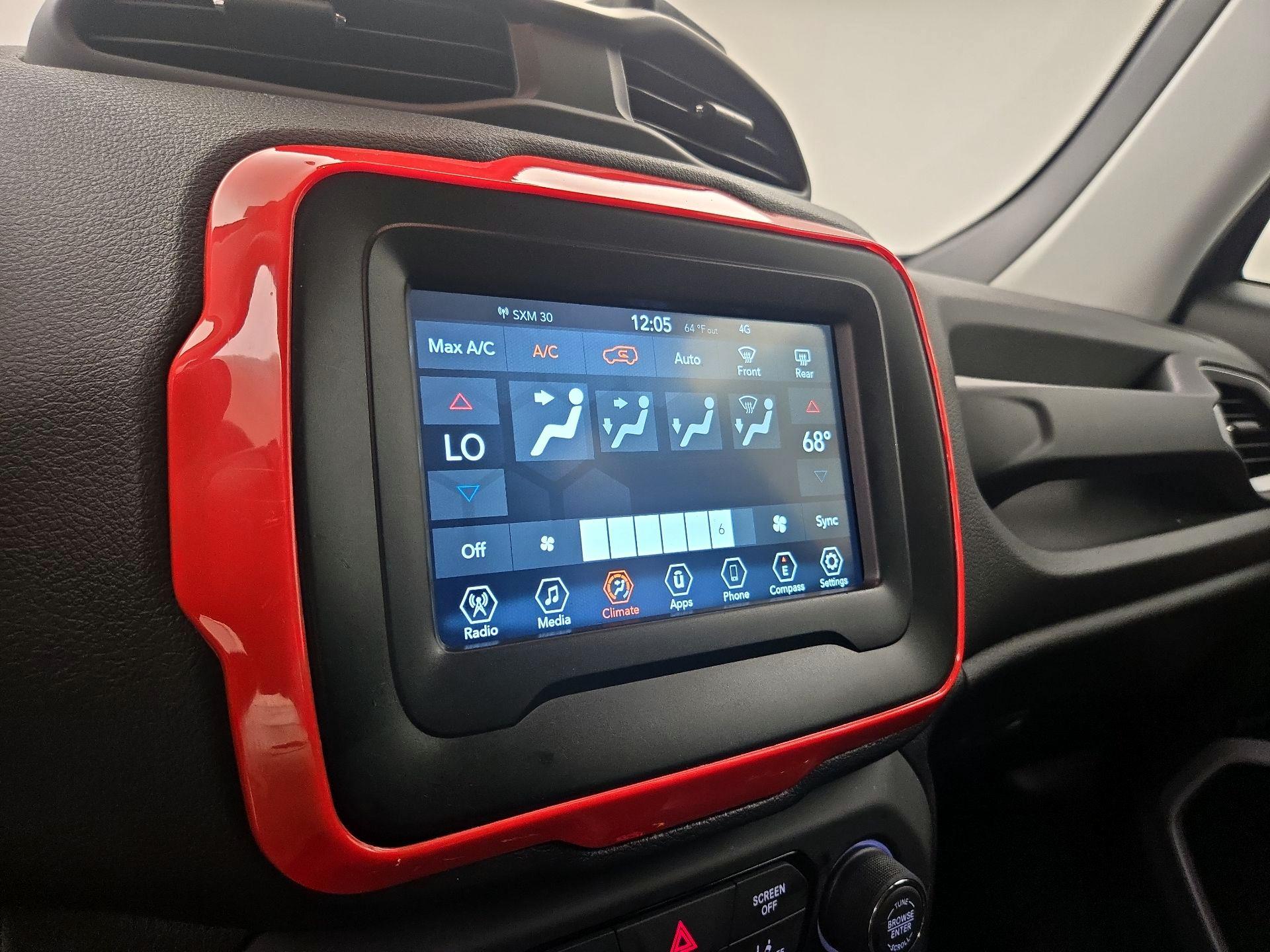 Thumbnail: 2021 Jeep Renegade - 16