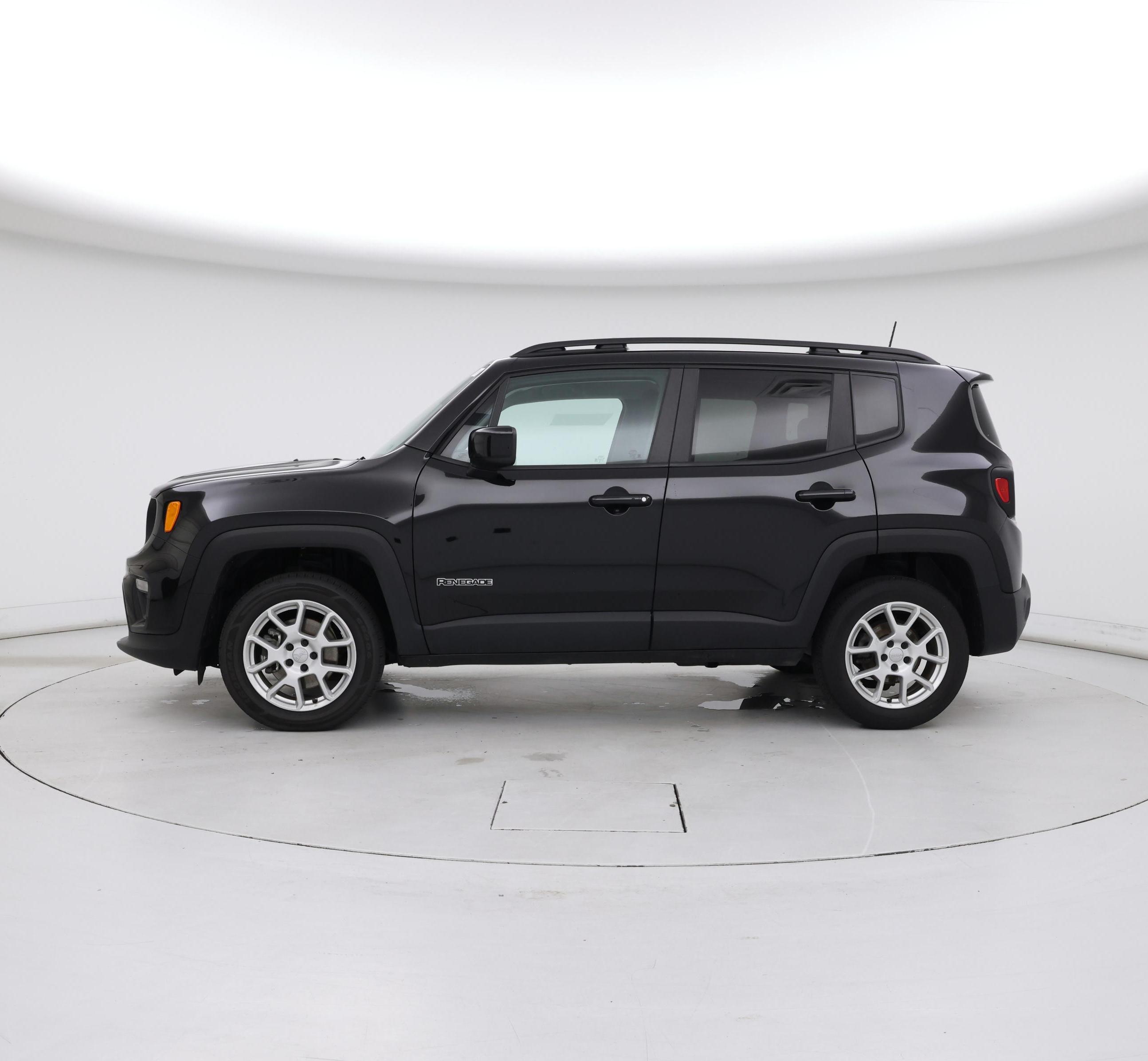 Thumbnail: 2021 Jeep Renegade - 3