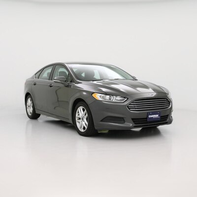Gray 2016 Ford Fusion SE