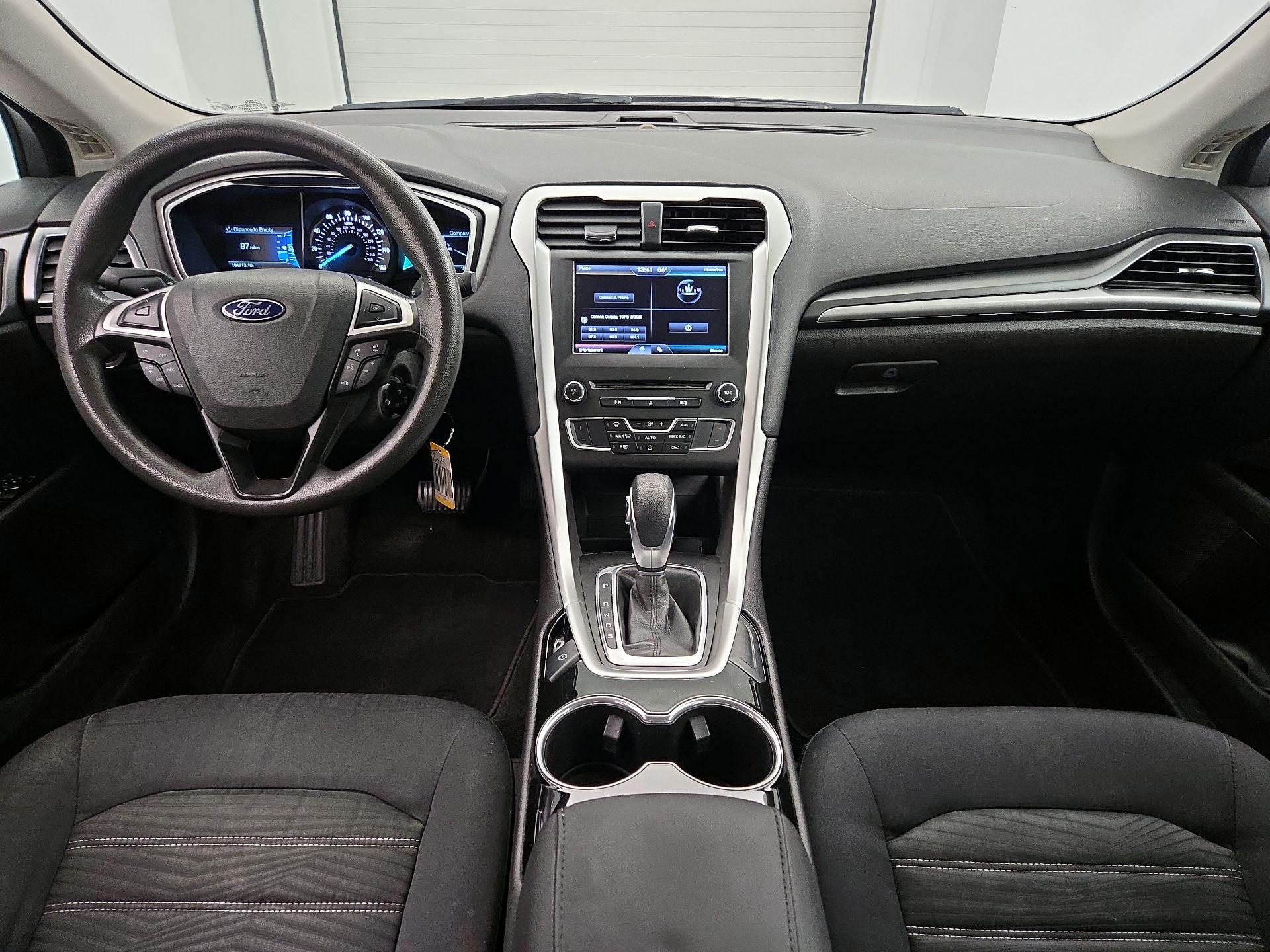 Thumbnail: 2016 Ford Fusion - 9