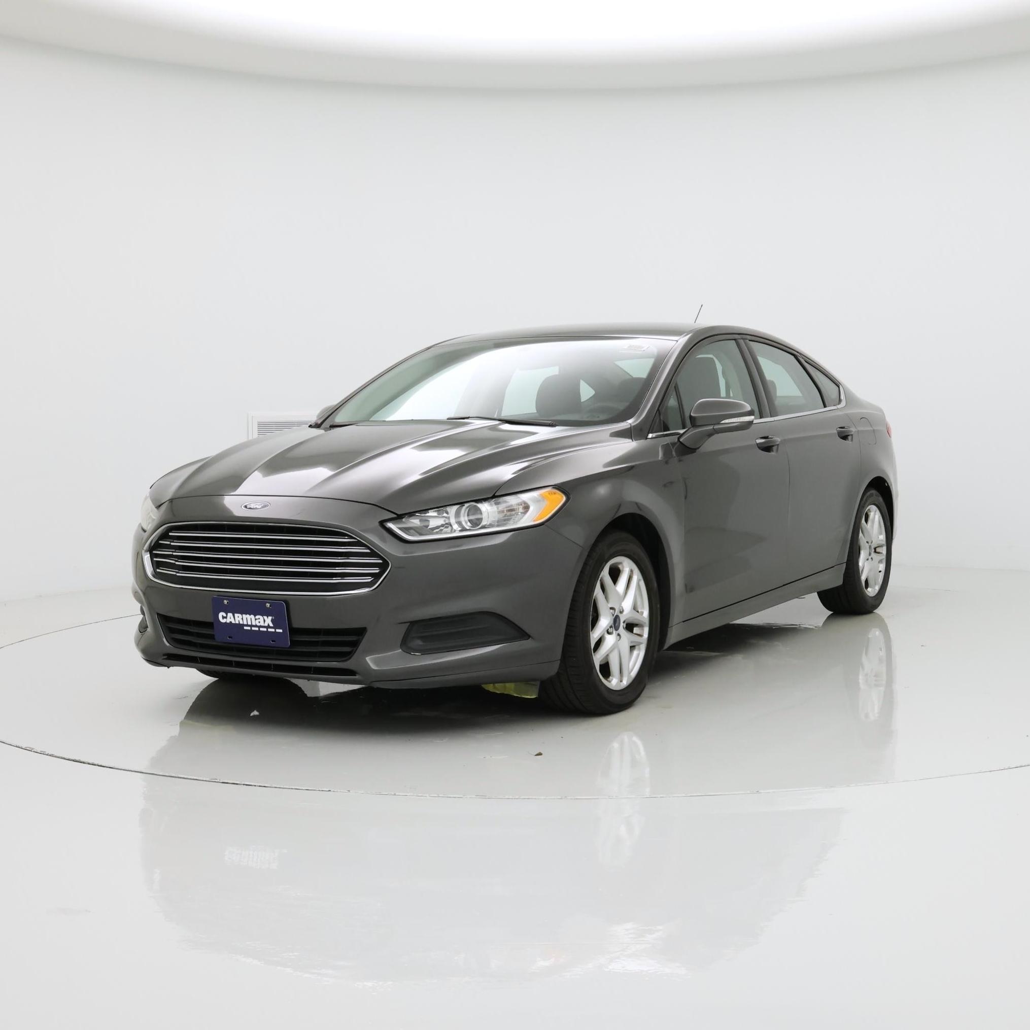 Thumbnail: 2016 Ford Fusion - 4