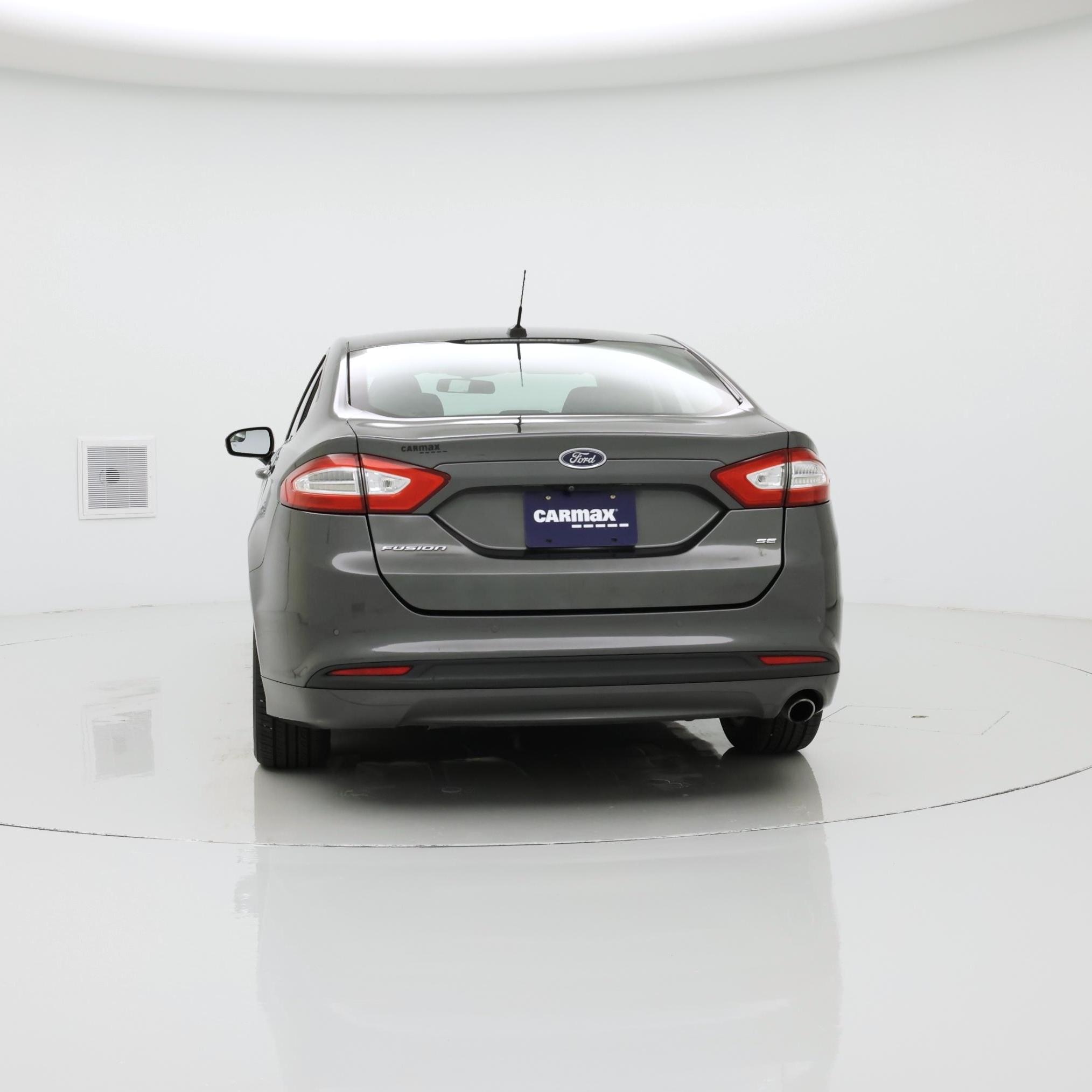 Thumbnail: 2016 Ford Fusion - 6