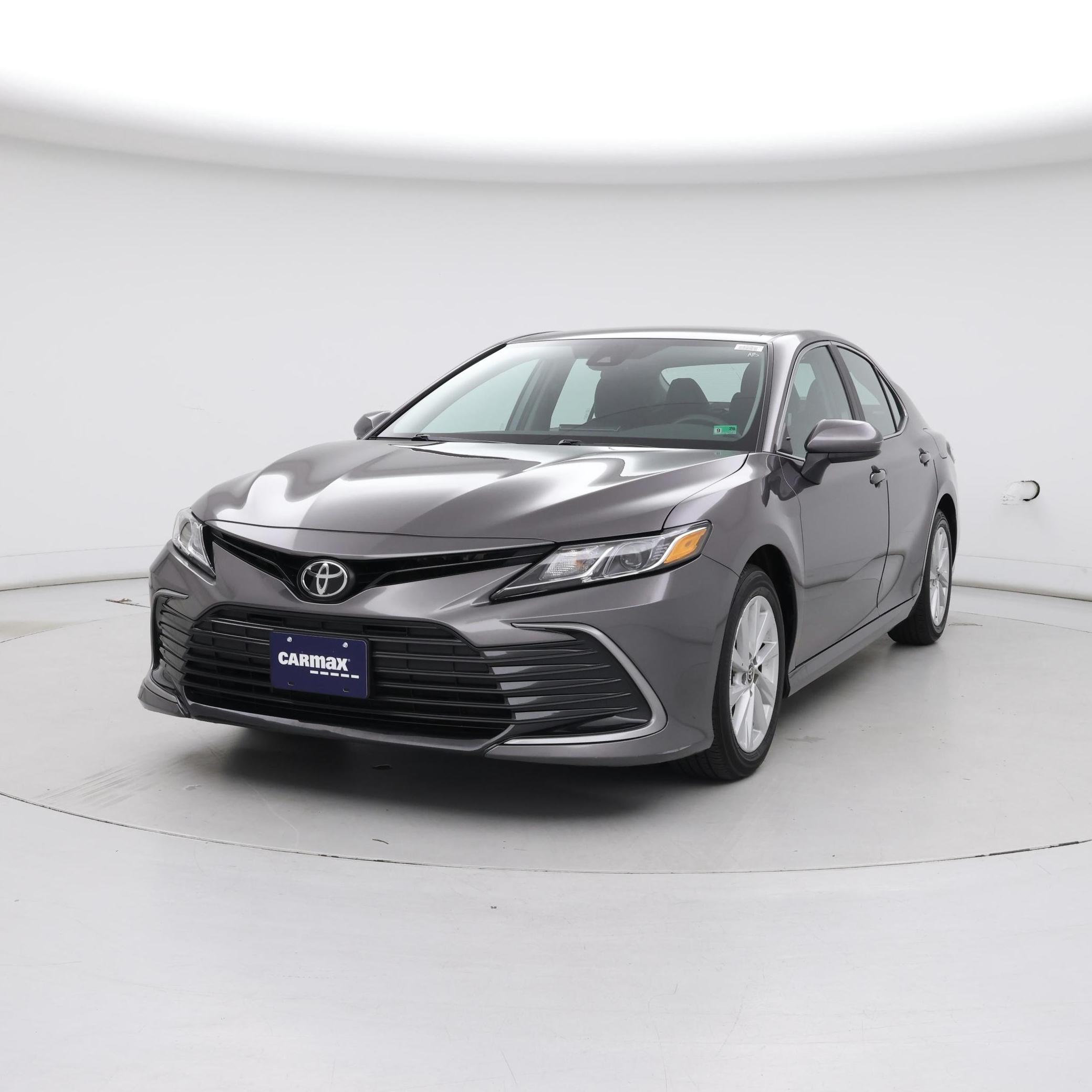 Thumbnail: 2021 Toyota Camry - 4