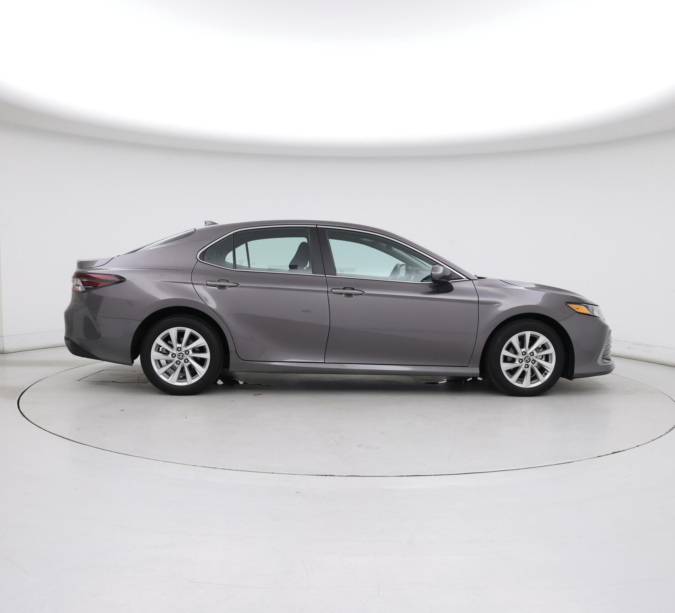 Thumbnail: 2021 Toyota Camry - 7