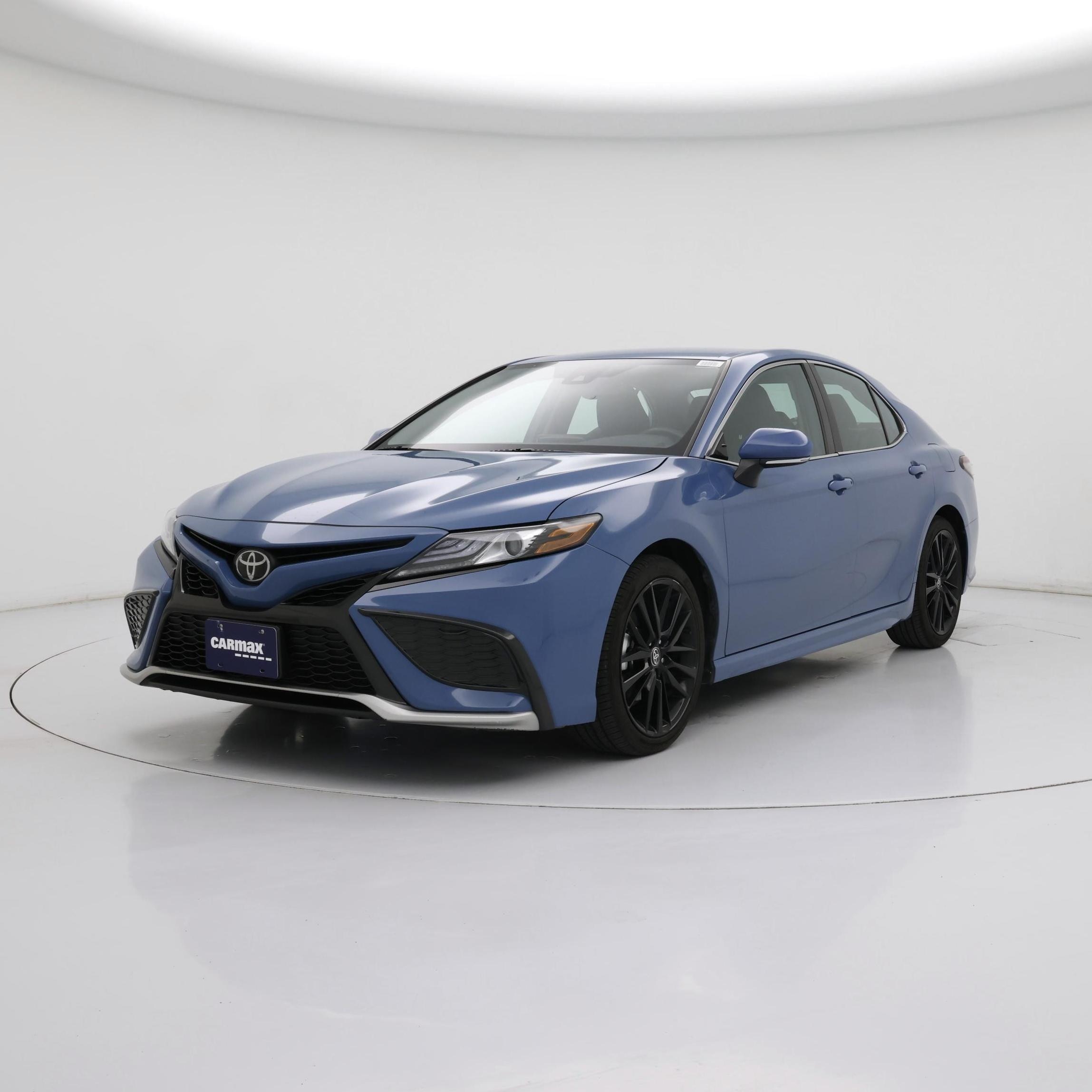 Thumbnail: 2023 Toyota Camry - 4